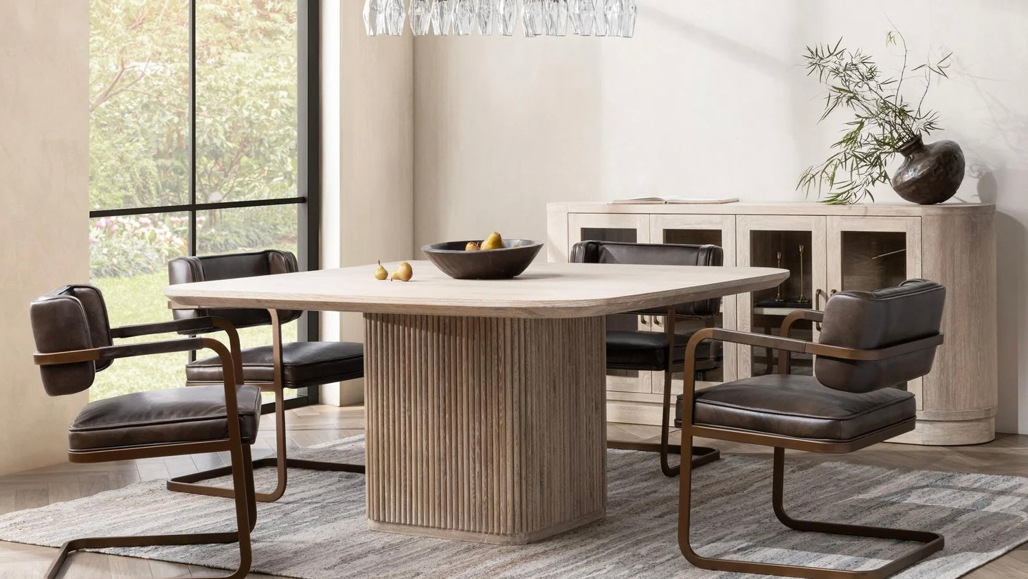 How to Mix Wood Tones in a Dining Room