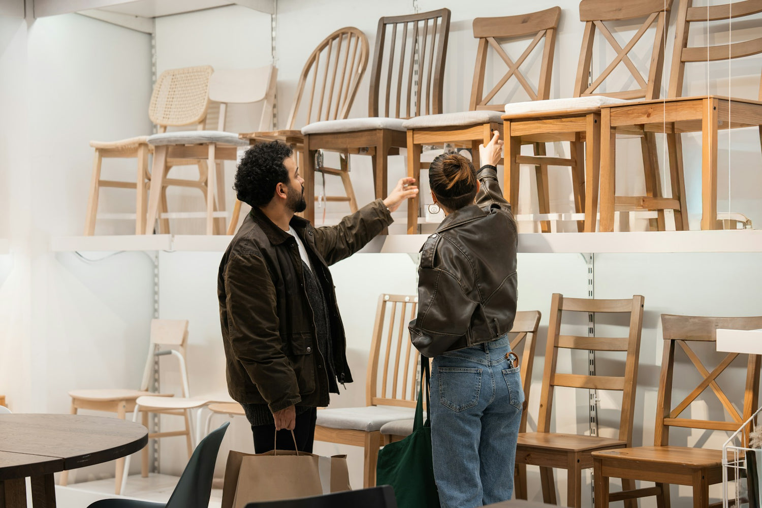 Finding a Furniture Store in Hoboken That Delivers Fast