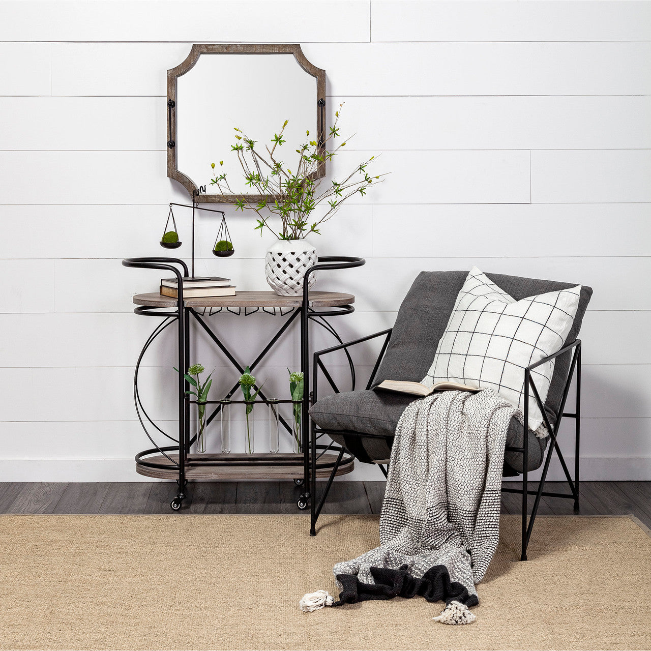 Forillon I Short White Glazed Lattice Pattern Vase