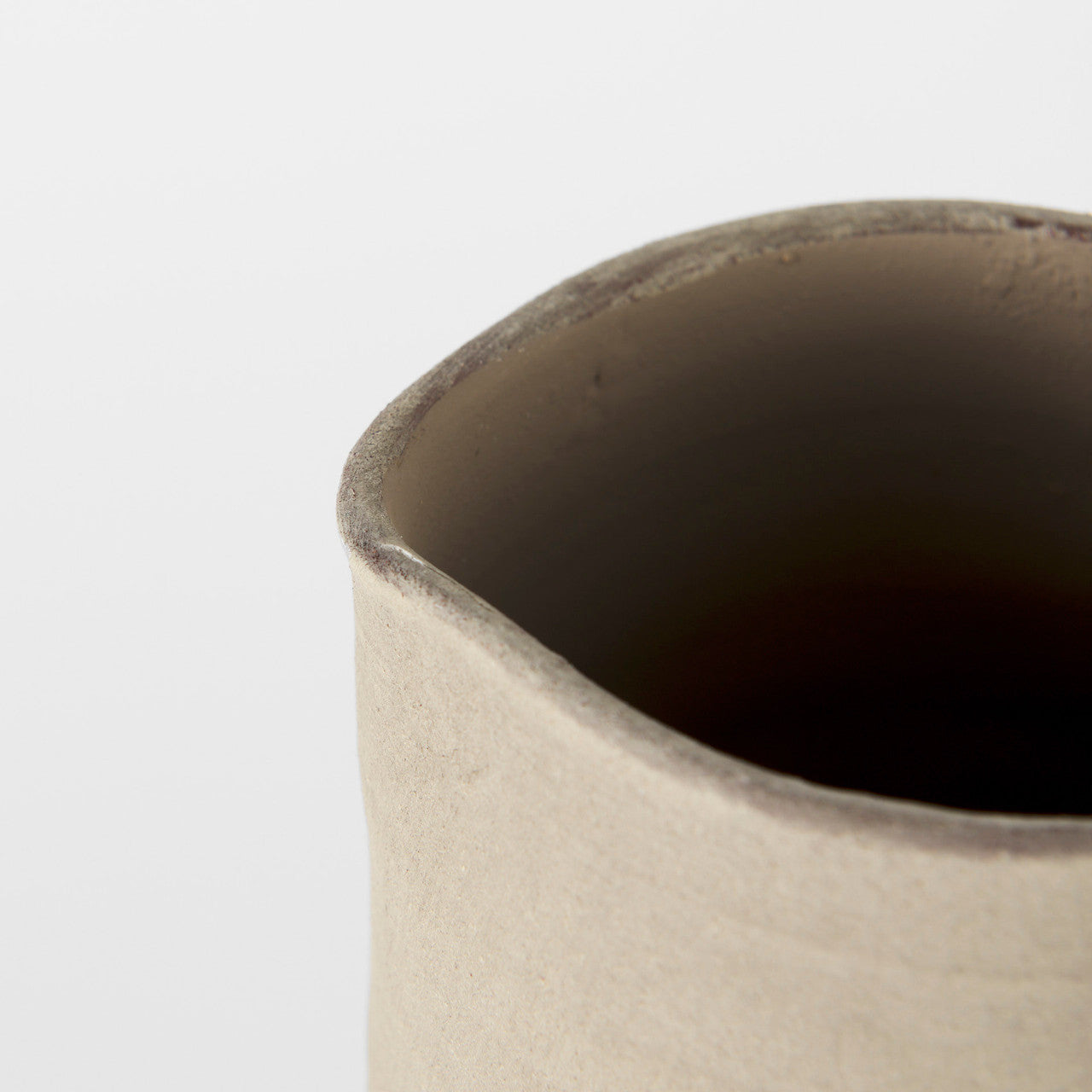 Garand Medium 15H Two-Toned White Natural Ceramic Jug