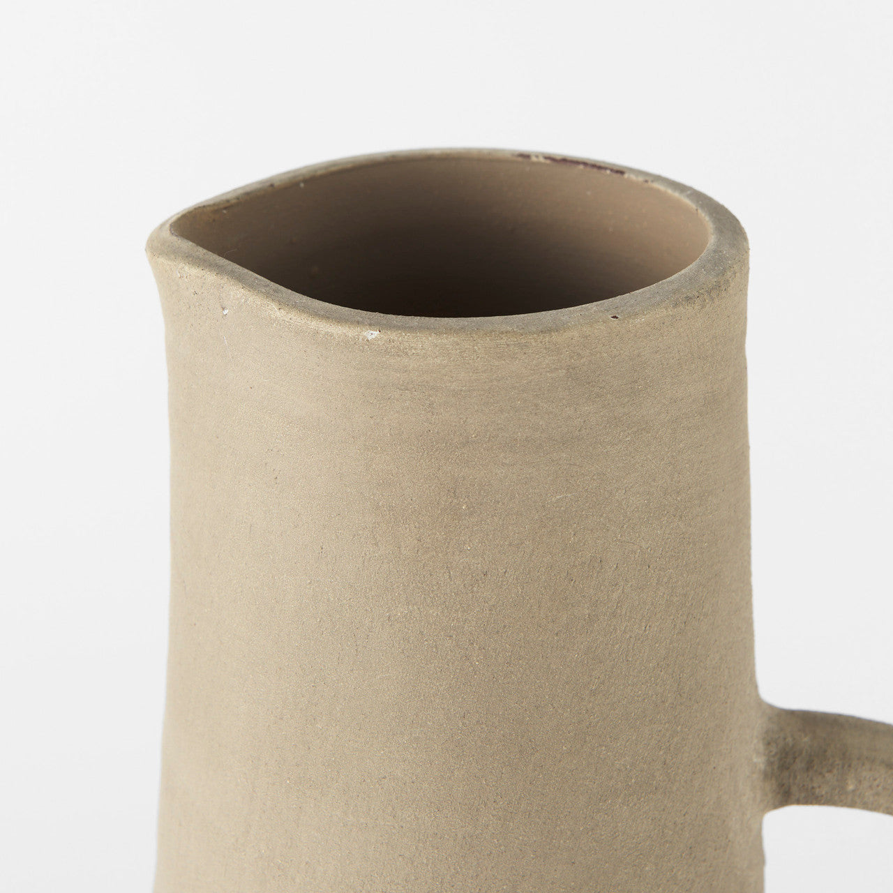 Garand Large 18.8H Two-Toned White Natural Ceramic Jug