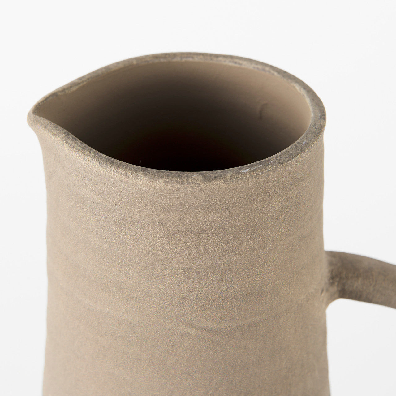 Garand Medium 15H Two-Toned Black/Natural Ceramic Jug