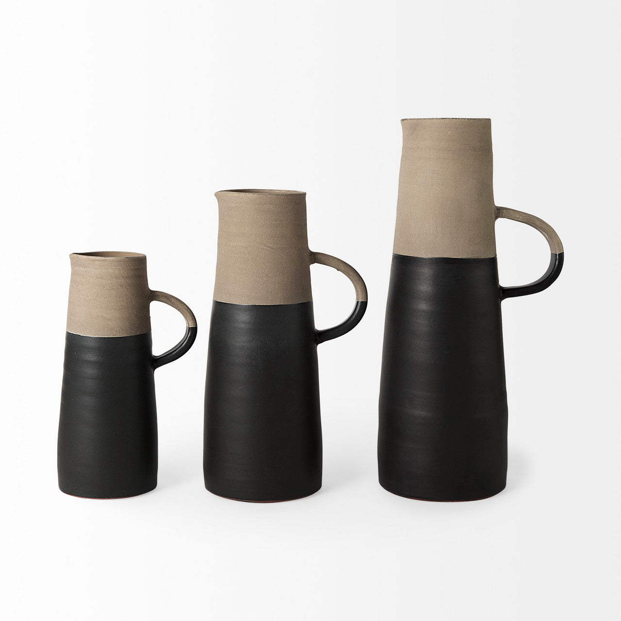 Garand Large 18.8H Two-Toned Black/Natural Ceramic Jug