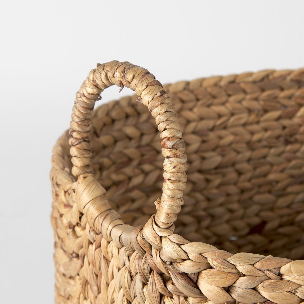 Sivan 19.7L x 19.7W x 23.6H (Set of 3) Light Brown Water Hyacinth Round Basket W/ Handles