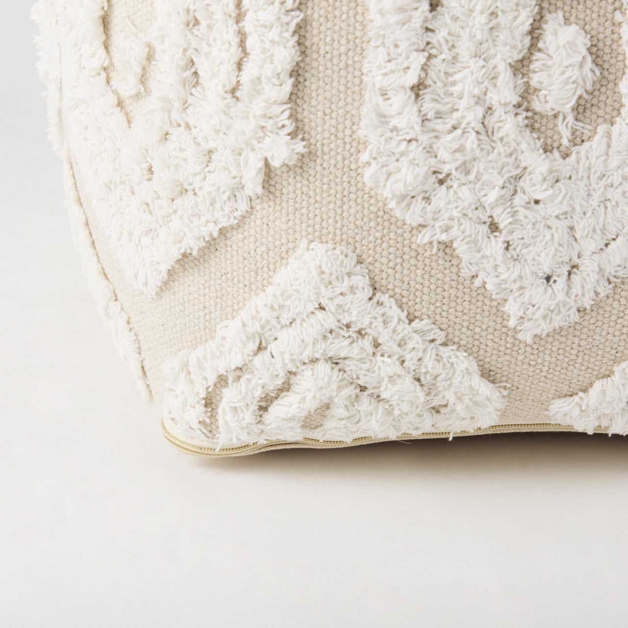 Ekanta 16.0L x 16.0W x 16.0H  Cream/Beige Patterned Cotton Pouf