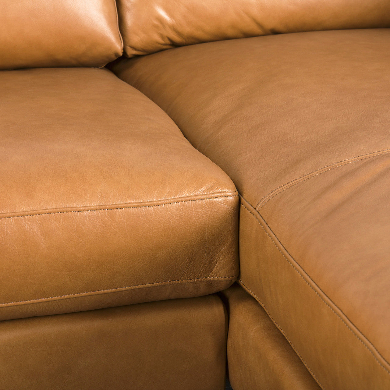 Elton 111.4L x 68.1W x 34.3H Tan Leather Right Chaise Sectional