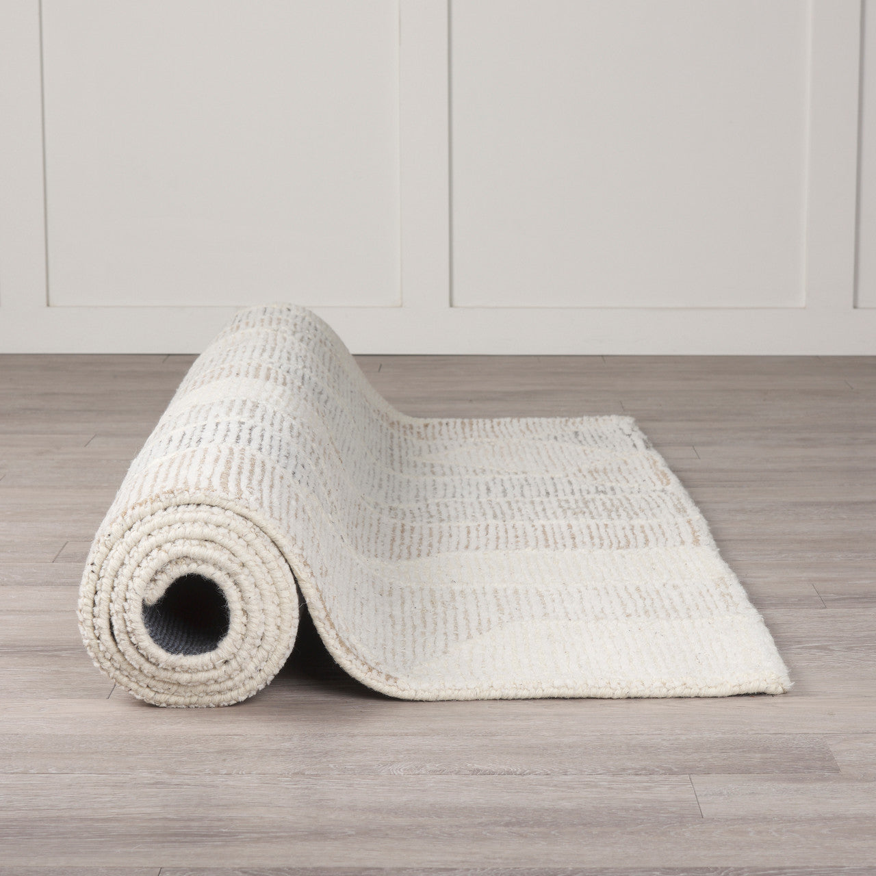 Kolt 5x8 Neutral Geometric Patterned Wool Area Rug