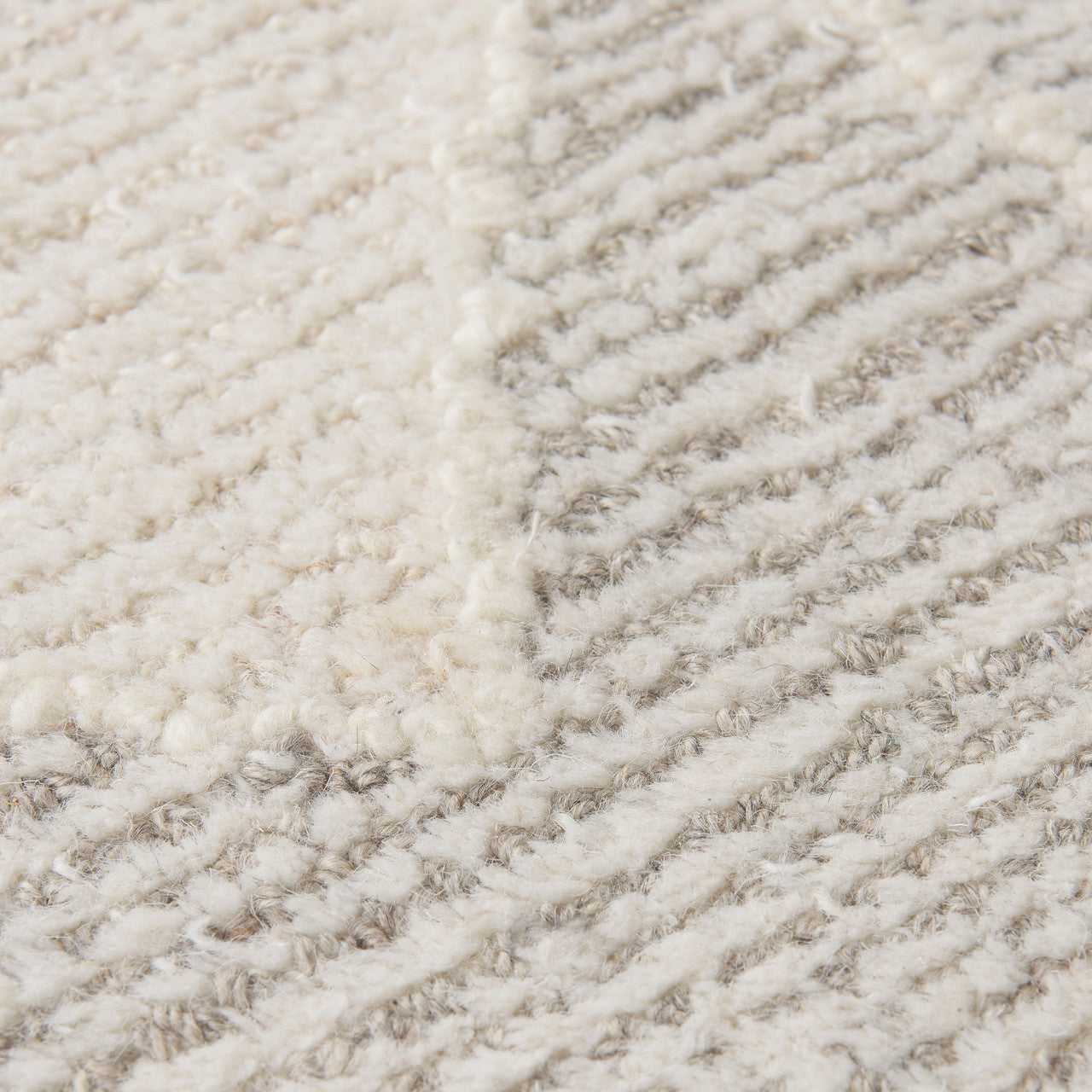 Kolt 5x8 Neutral Geometric Patterned Wool Area Rug