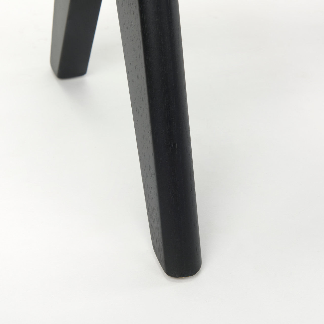 Arvin 21.7L x 17.7W x 18.1H Black Wooden Stool