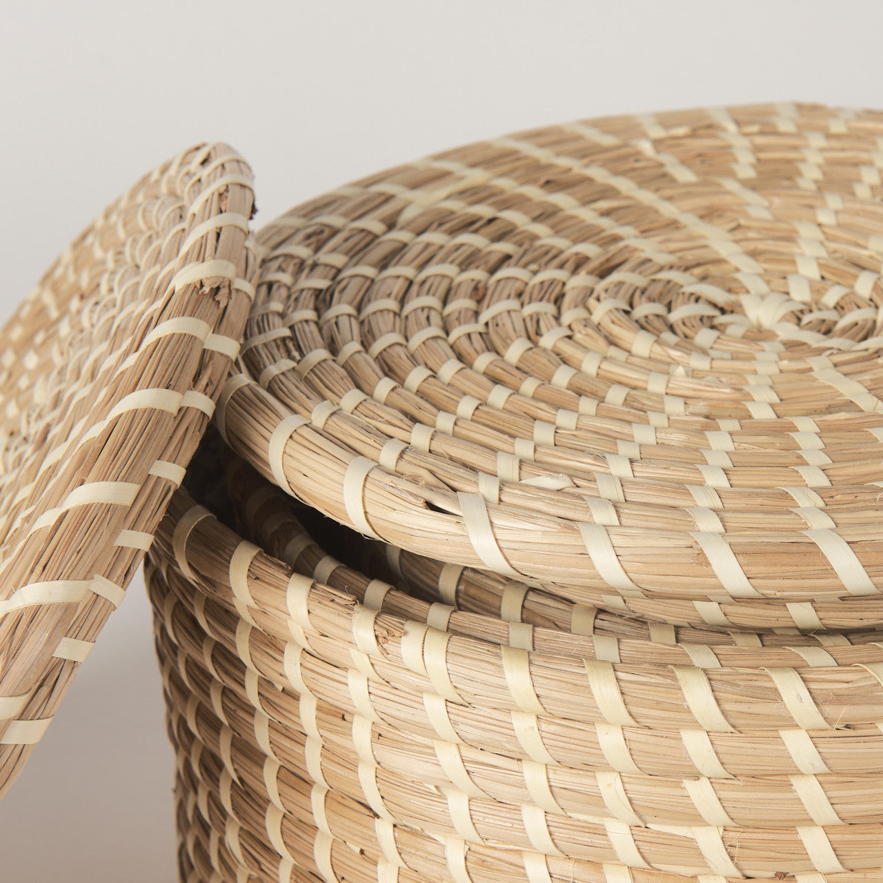 Kailini Set of 3 Nesting Seagrass & Palm Leaf Boxes with Lids