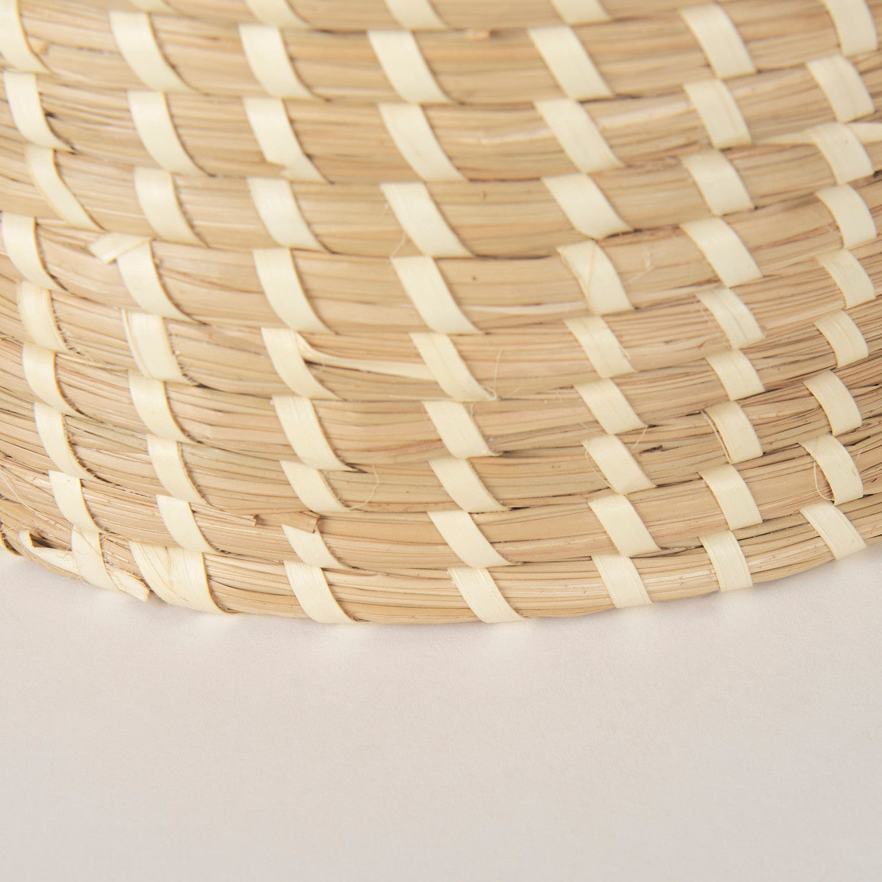 Kailini Set of 3 Nesting Seagrass & Palm Leaf Boxes with Lids