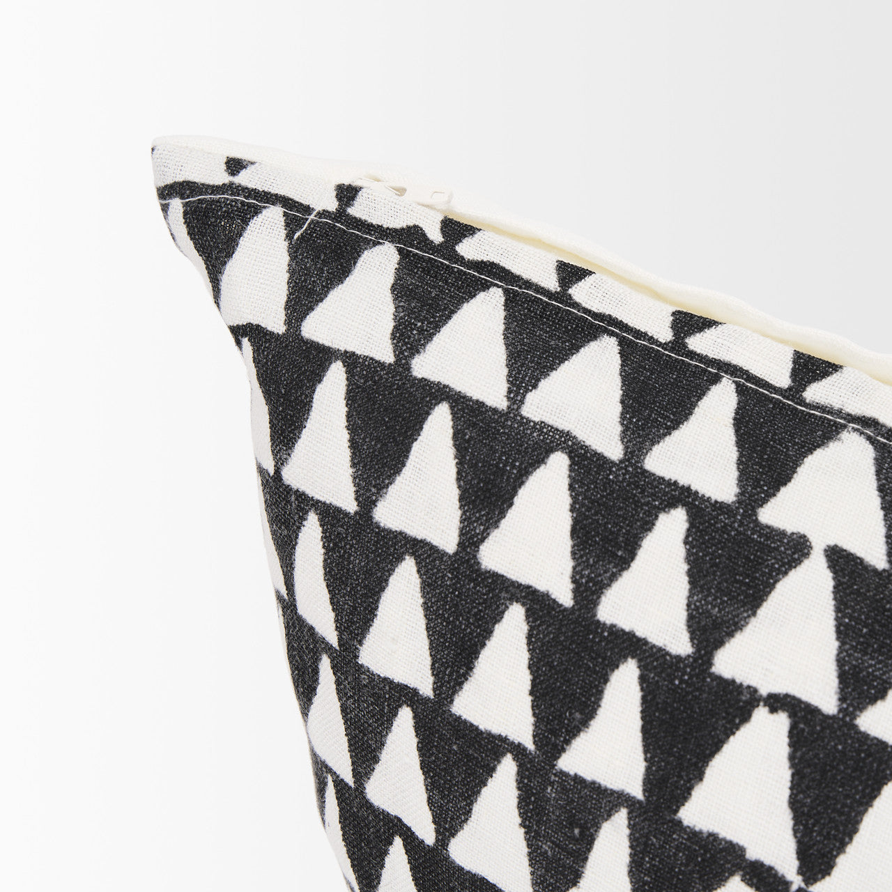 Jolie Cream w/ Black Print Linen Lumbar Decorative Pillow Cover
