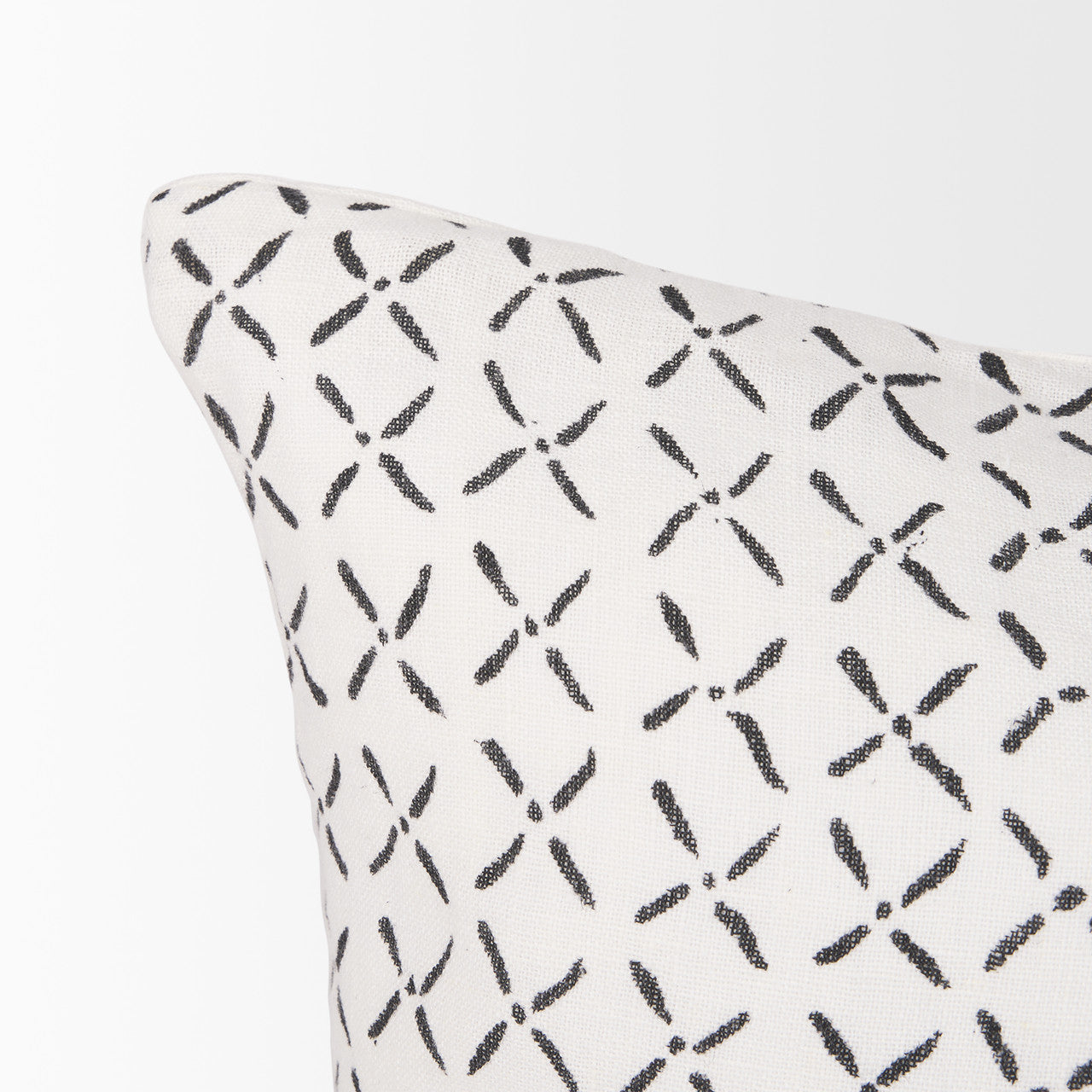 Jayden Cream w/ Black Print Linen Lumbar Decorative Pillow Cover