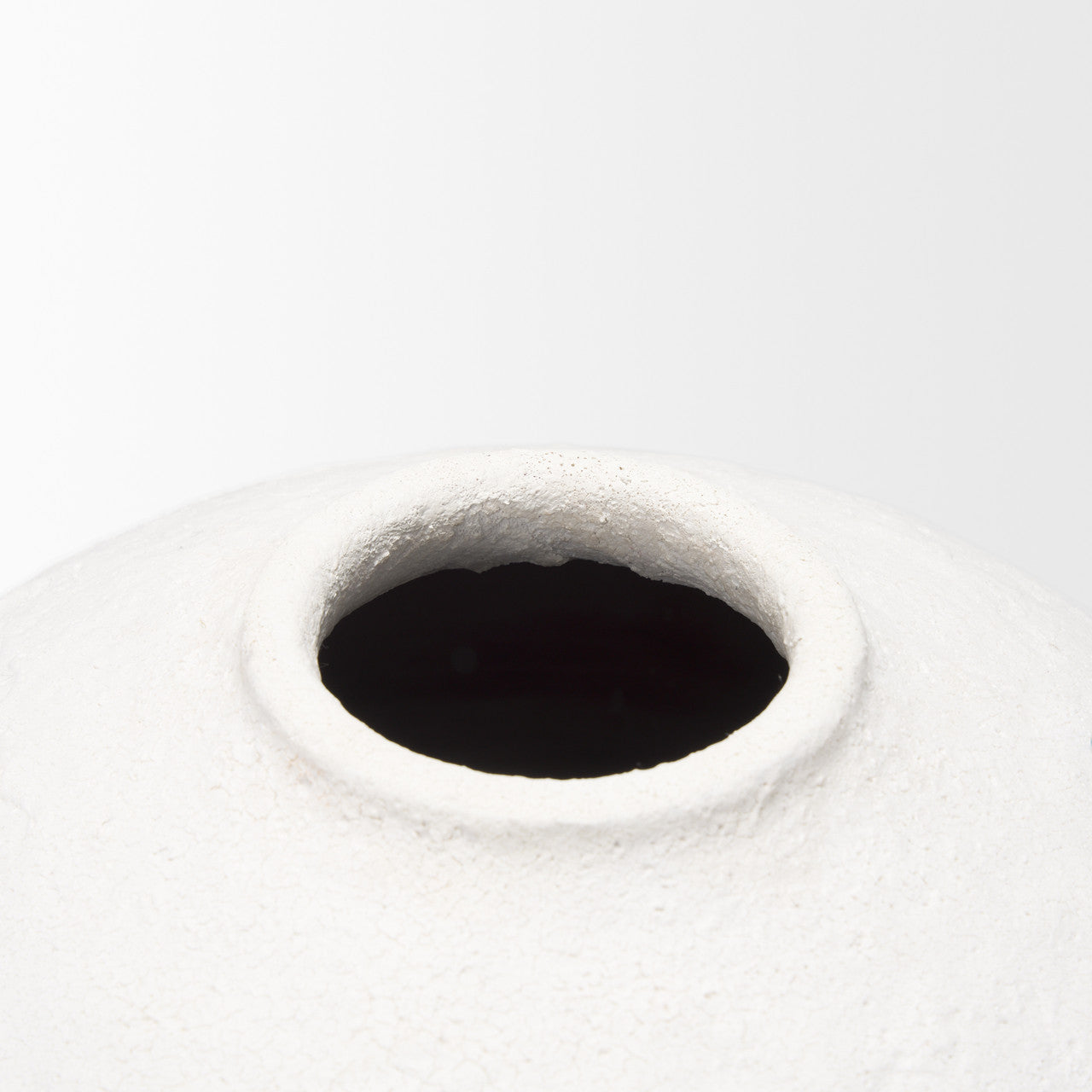 Karakum II Large White Textured Ceramic Vase