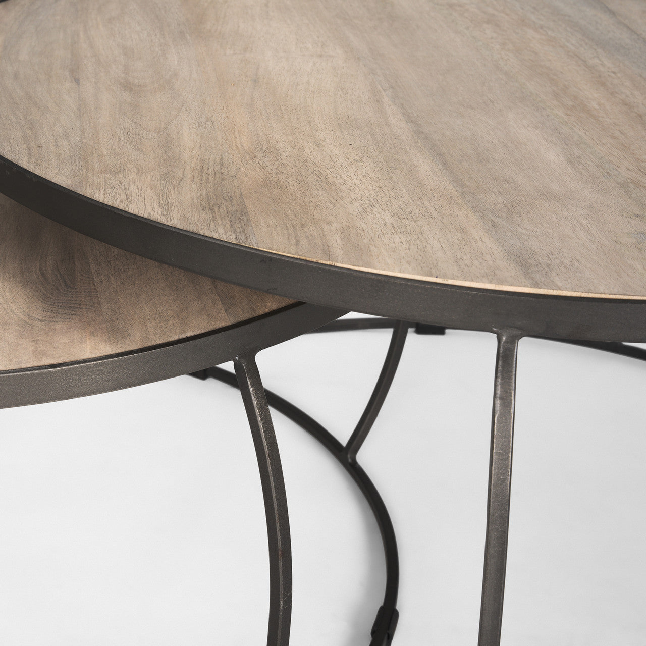 Clapp Round Light Brown W/ White Wash Wood and Silver Metal Nesting Coffee Tables (Set of 2)