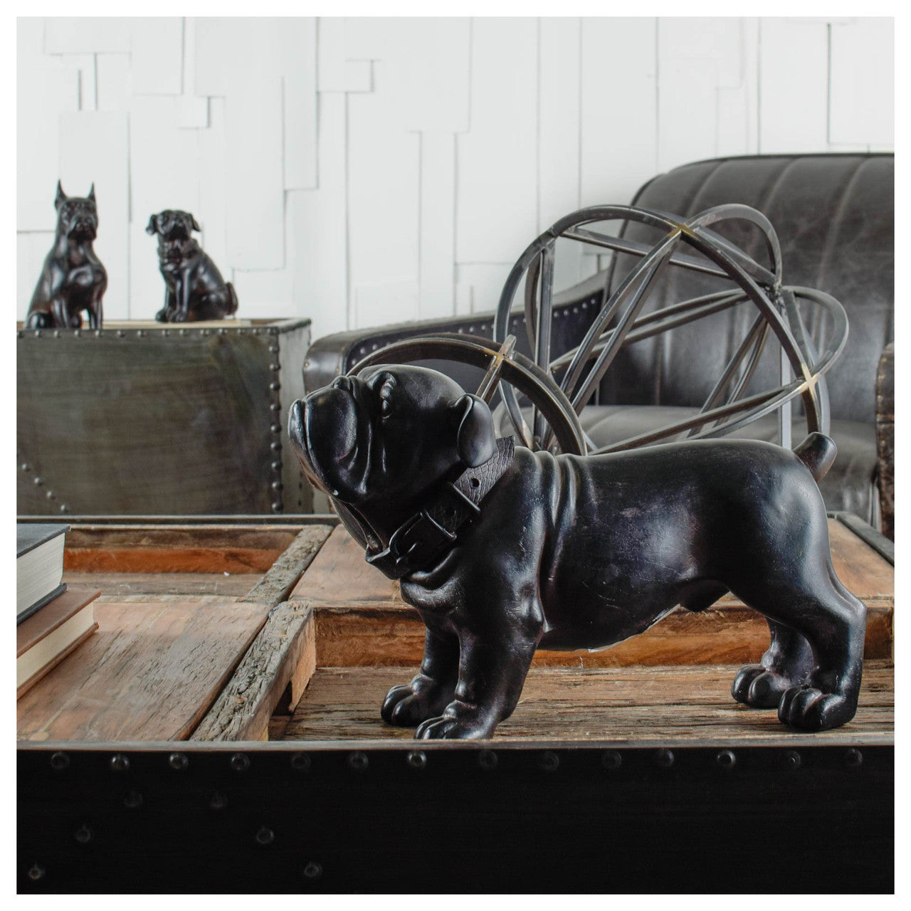 Hugo 5L x 13W Black Resin Bulldog