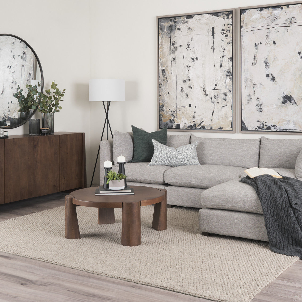 Tammar Round Wood w/ Tapered Legs Coffee Table