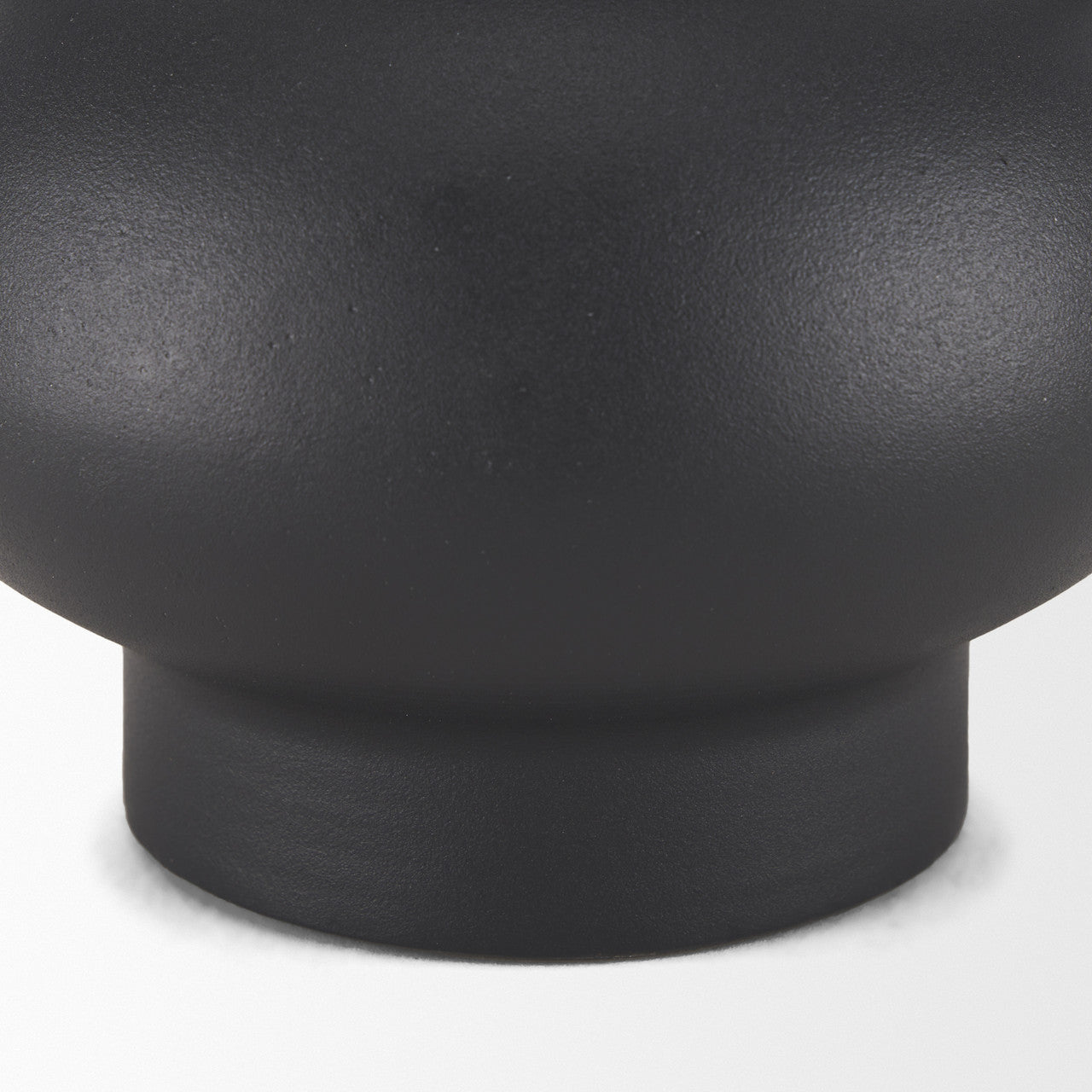 Tasya Large Matte Black w/ Handles Metal Vase