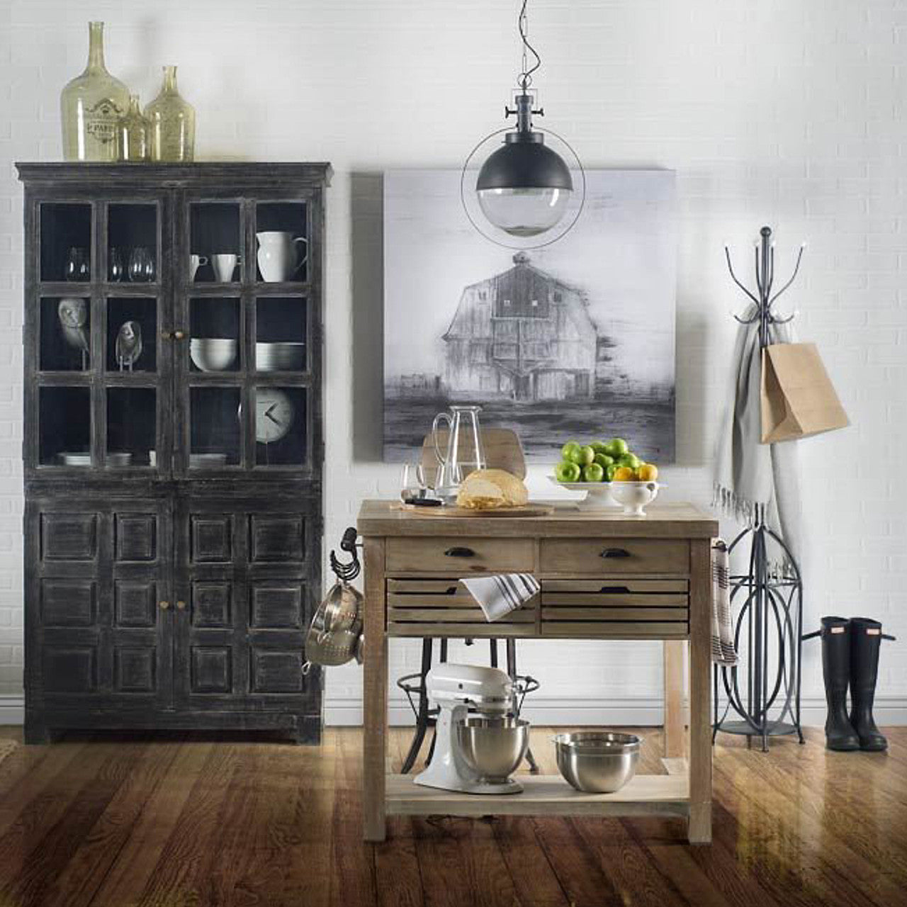 Leighton II 15x20 Black Metal Spherical Pendant Light