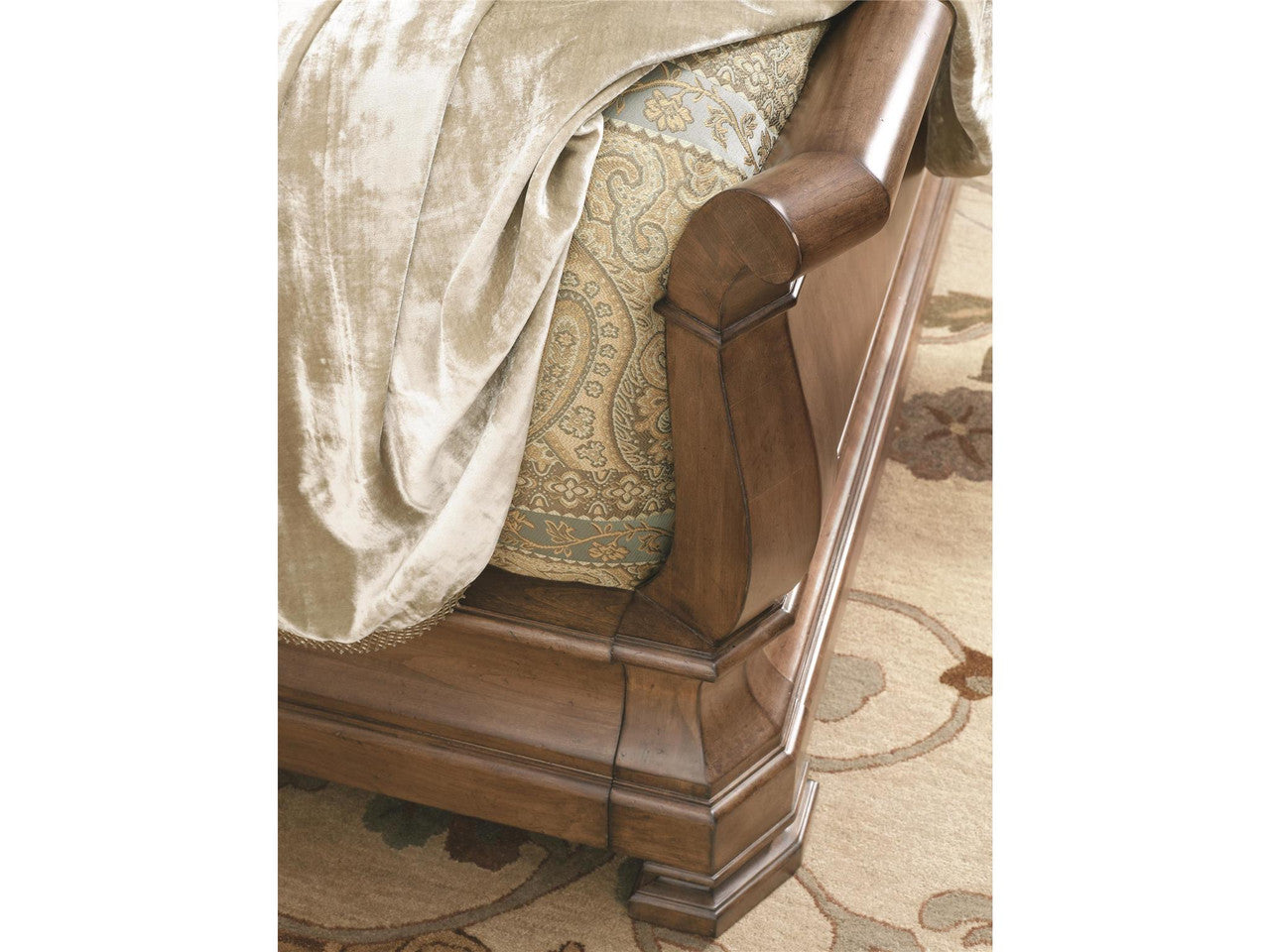 New Lou Louie P&'x27's Cal King Sleigh Bed