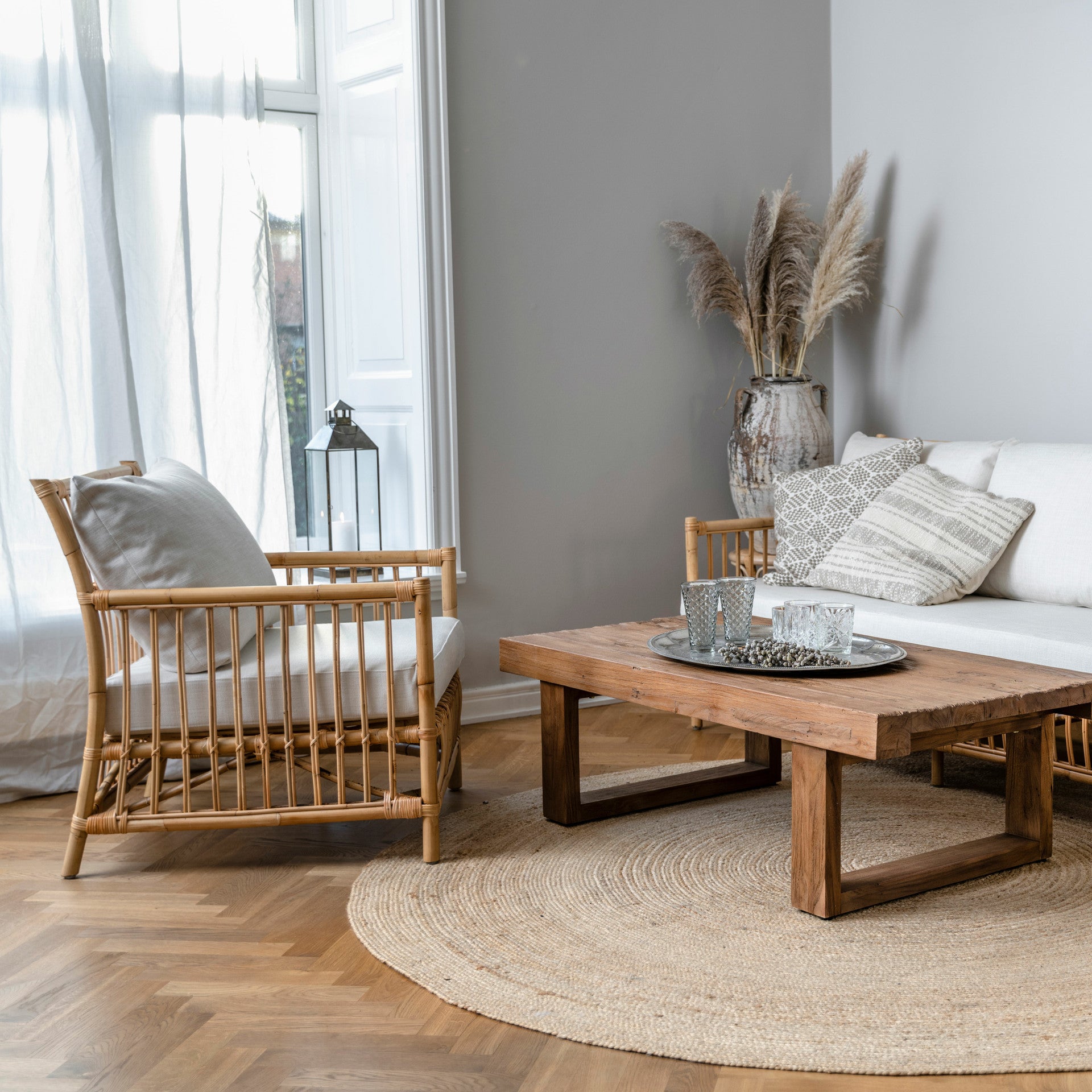 Caroline Lounge Chair by Sika Design - view 4