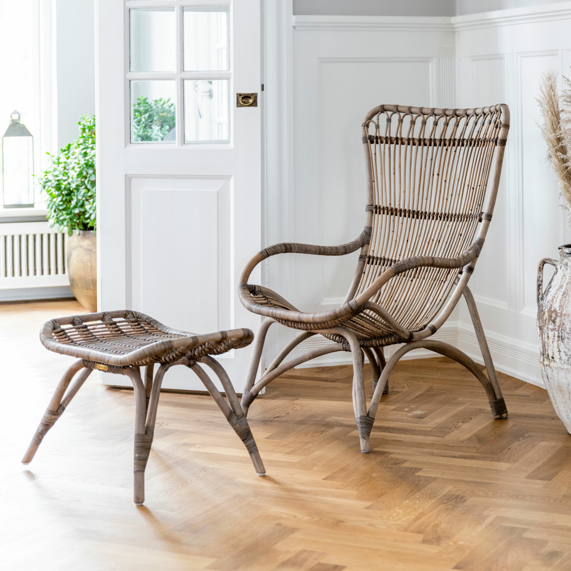 Monet Foot Stool by Sika Design - view 3