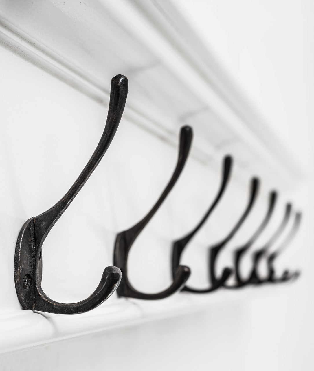 French Coastal 8 Hook Coat Rack 51"