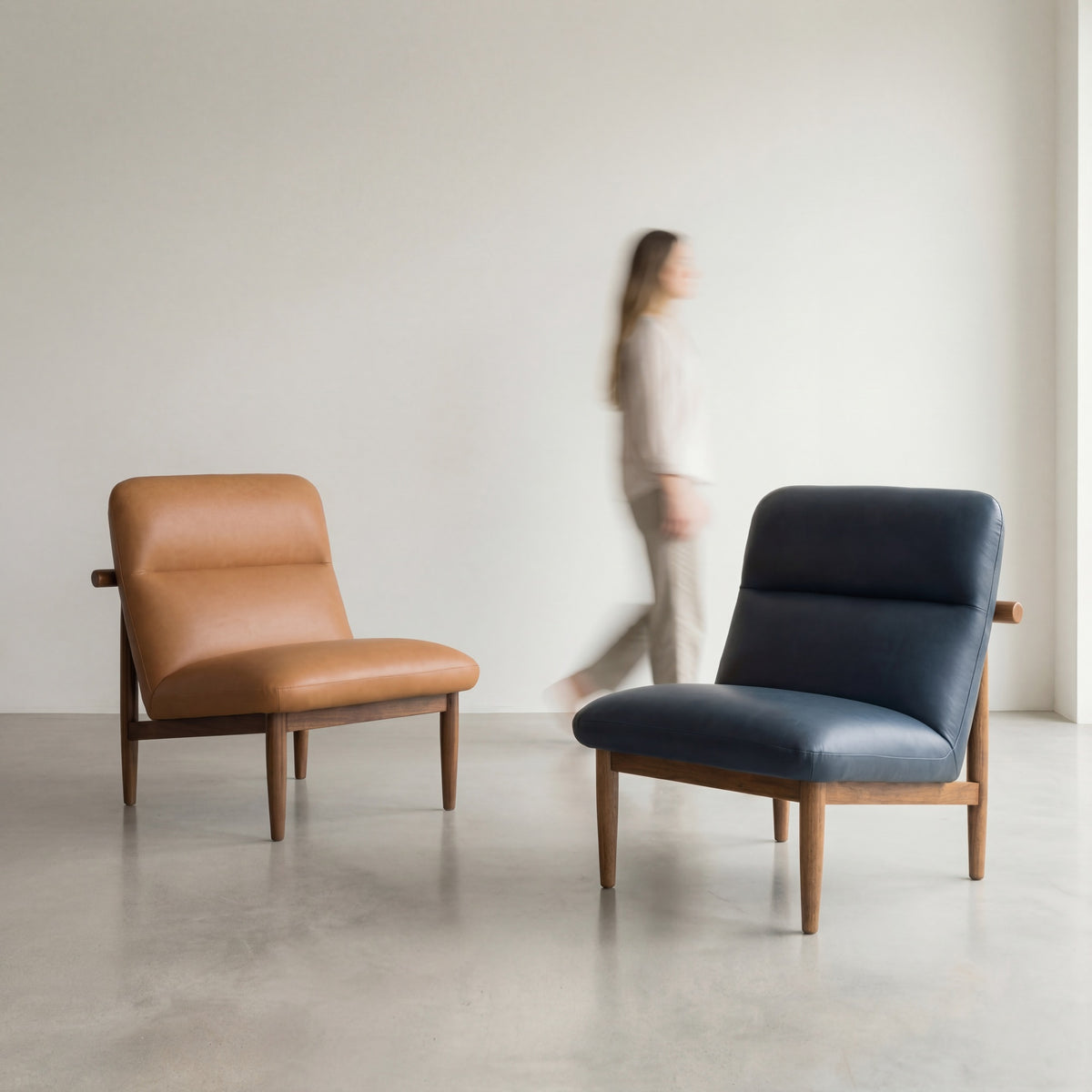Hudson Leather Accent Chair Walnut, Panama Tan by Urbia - detail 8