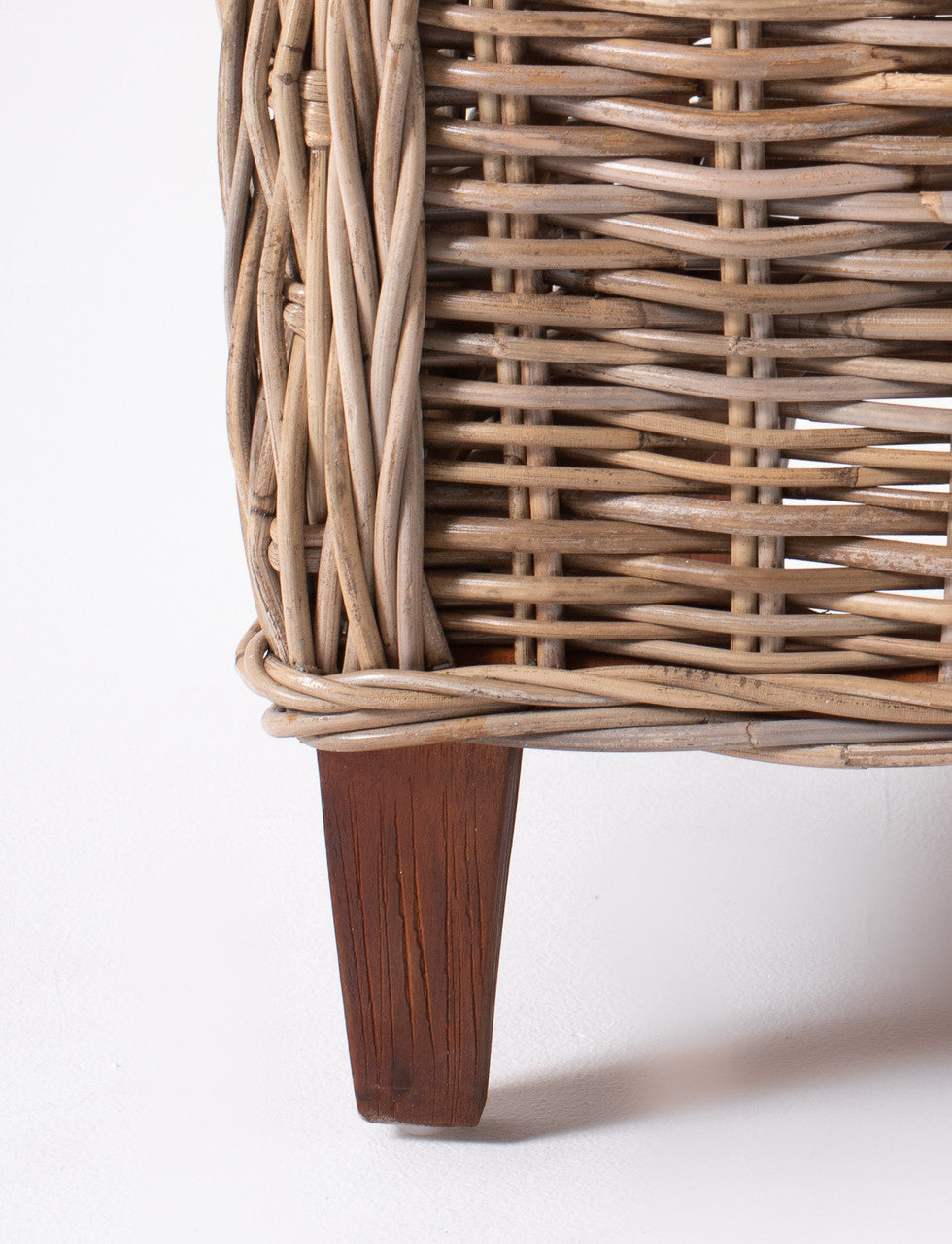 Coastal Wicker Baroness Chair (Set of 2) 26"