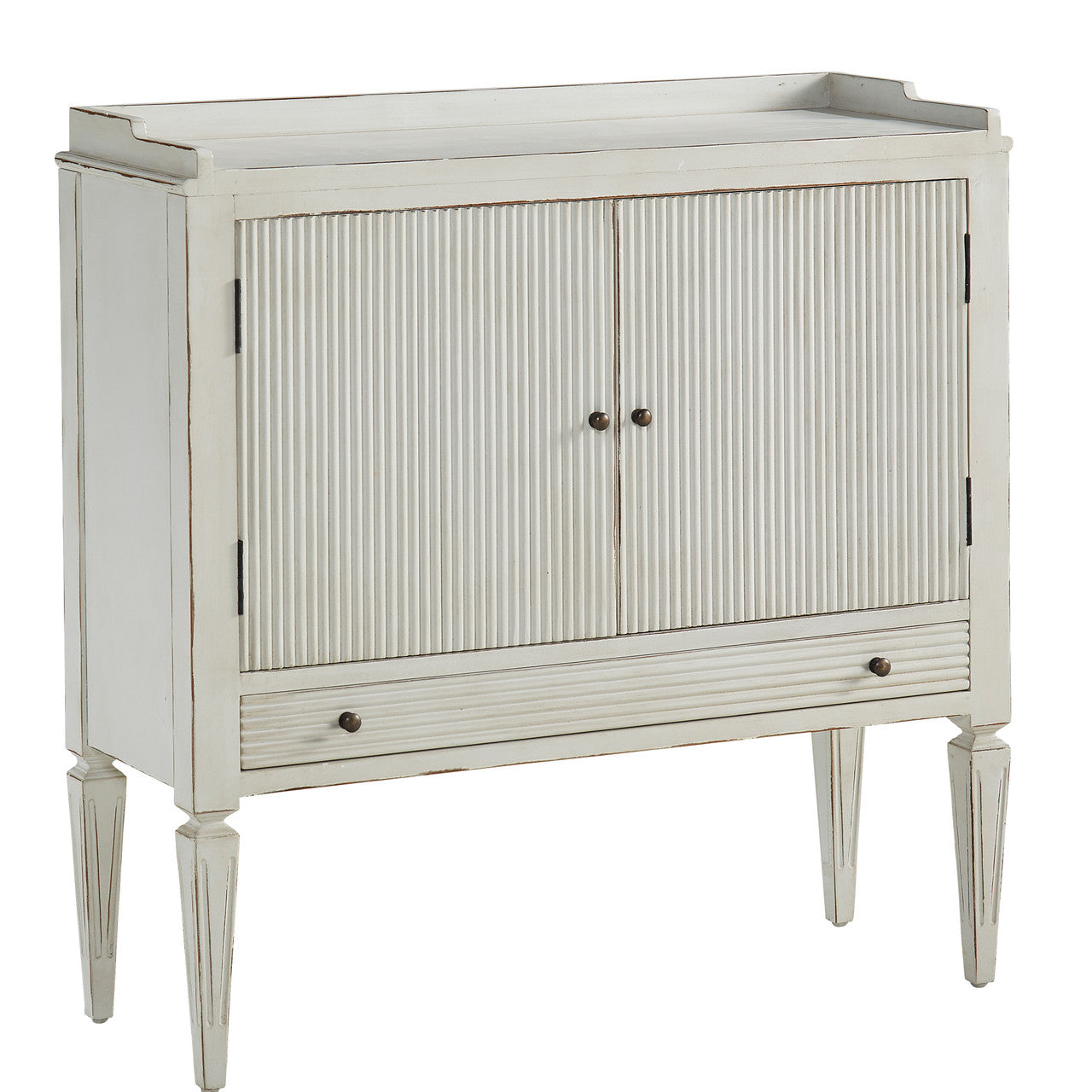 Stacie's Cabinet - 33'