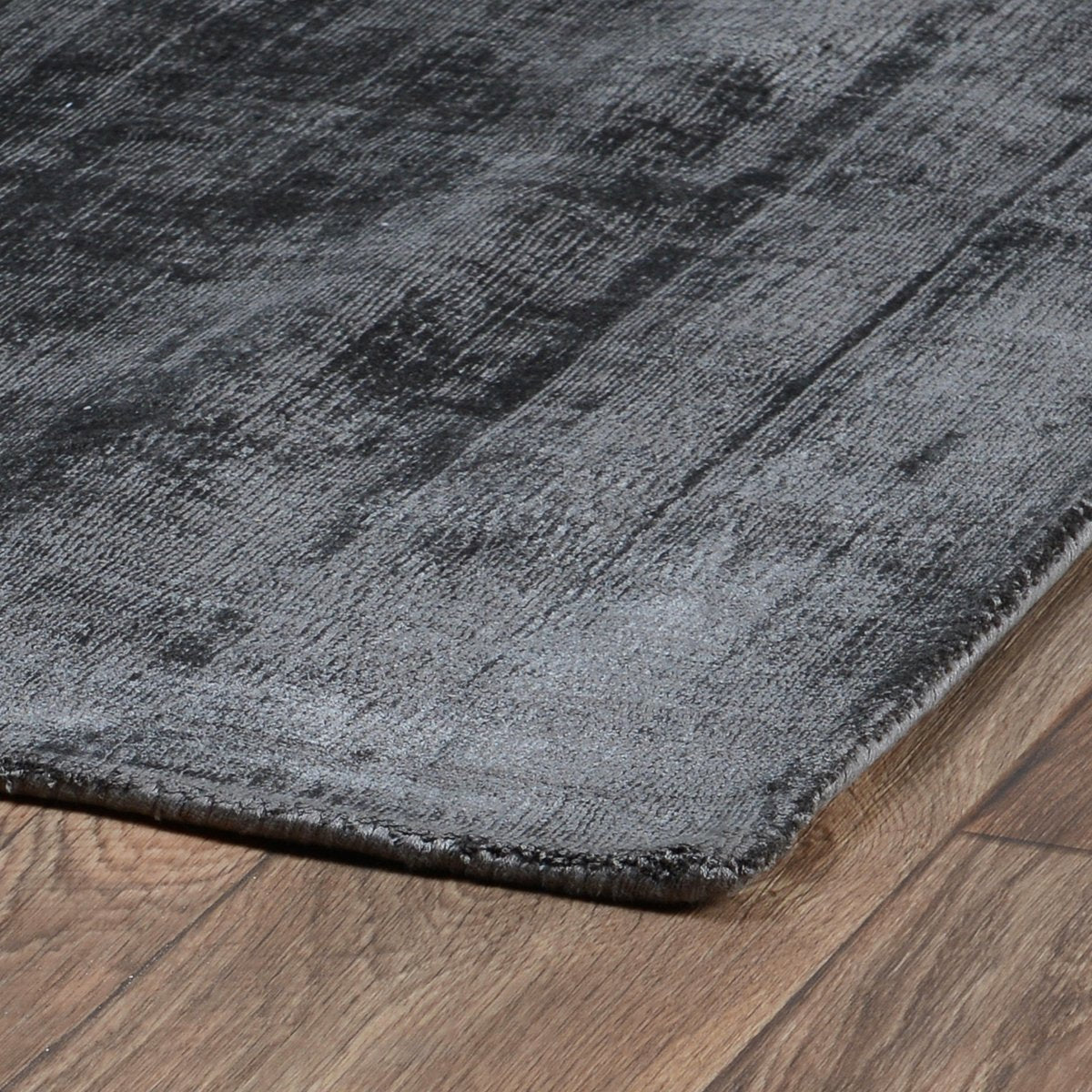 Berlin Distressed Rug - Charcoal - 2'x3'