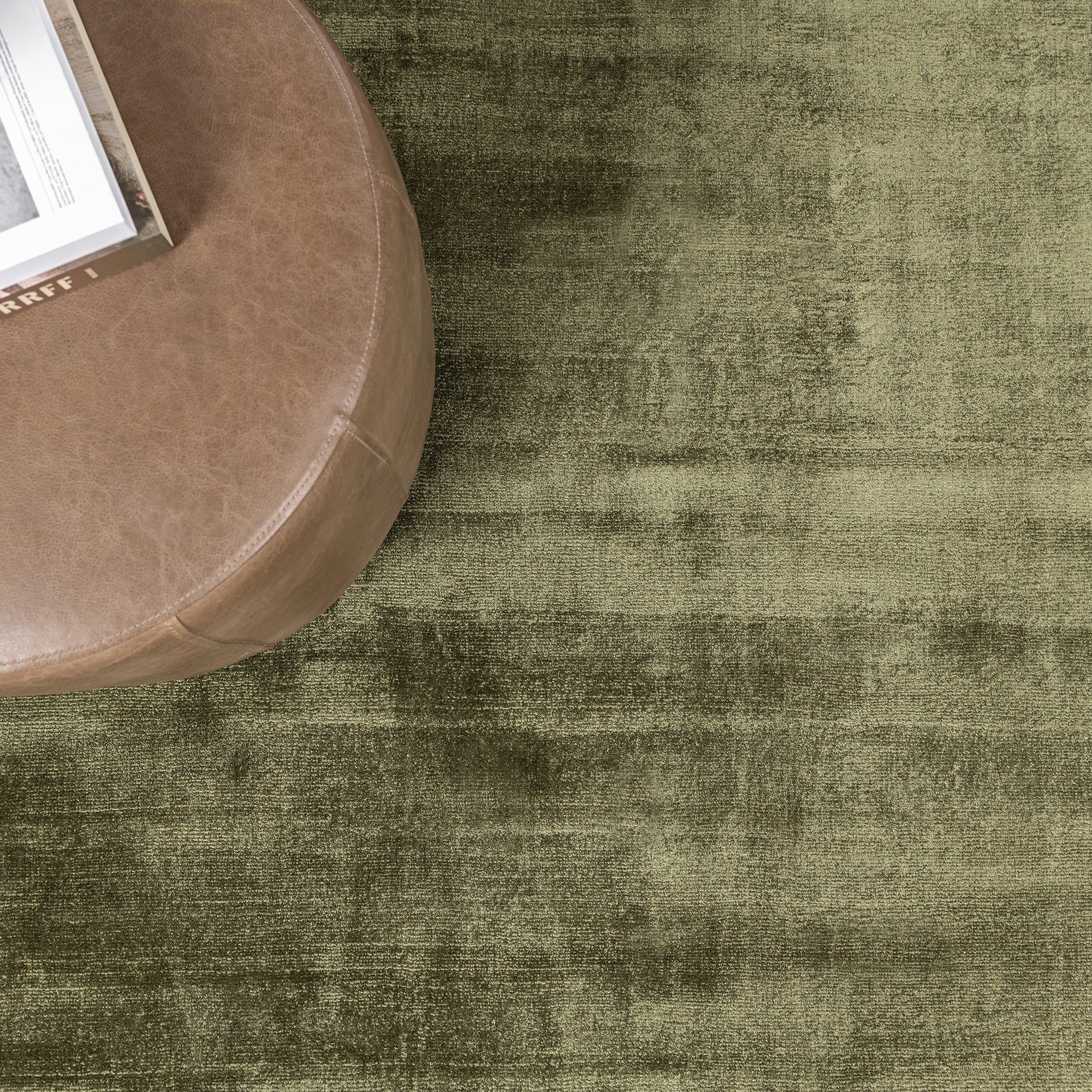 Berlin Distressed Rug - Olive Green - 1x1