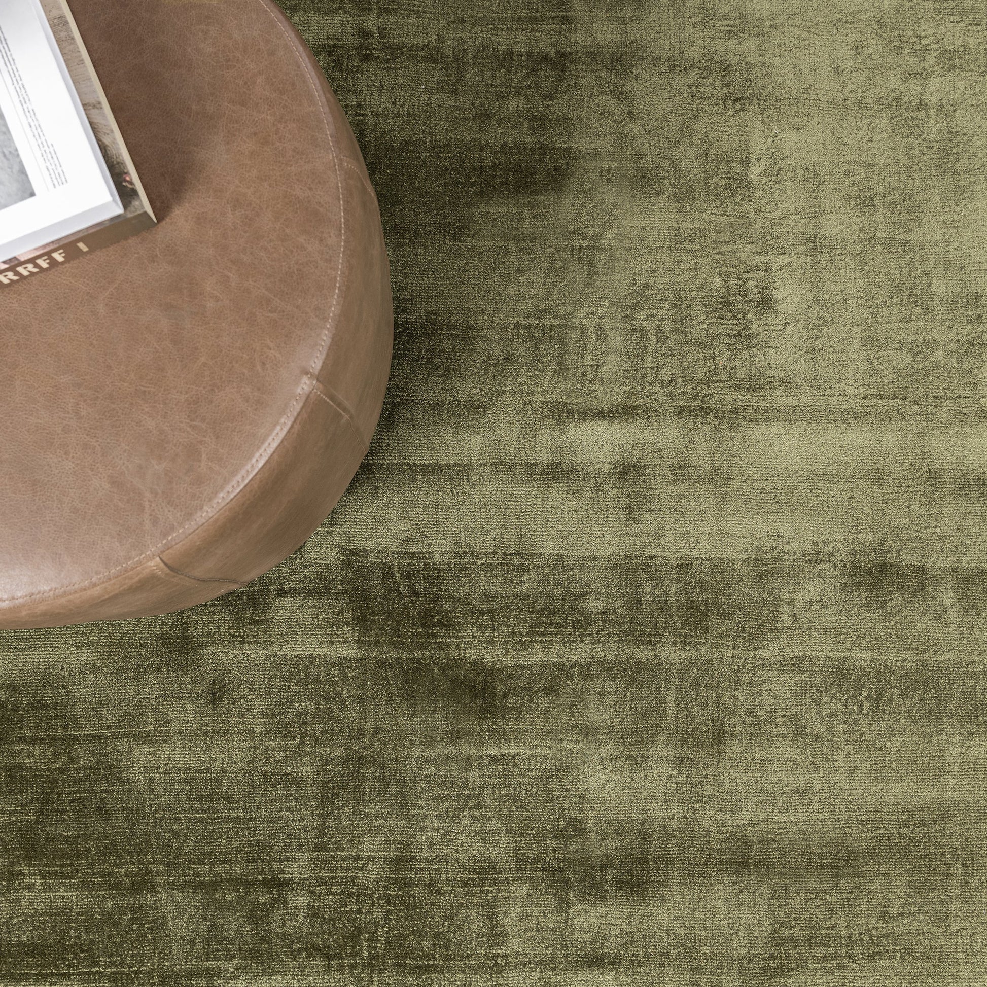 Berlin Distressed Rug - Olive Green - 1x1