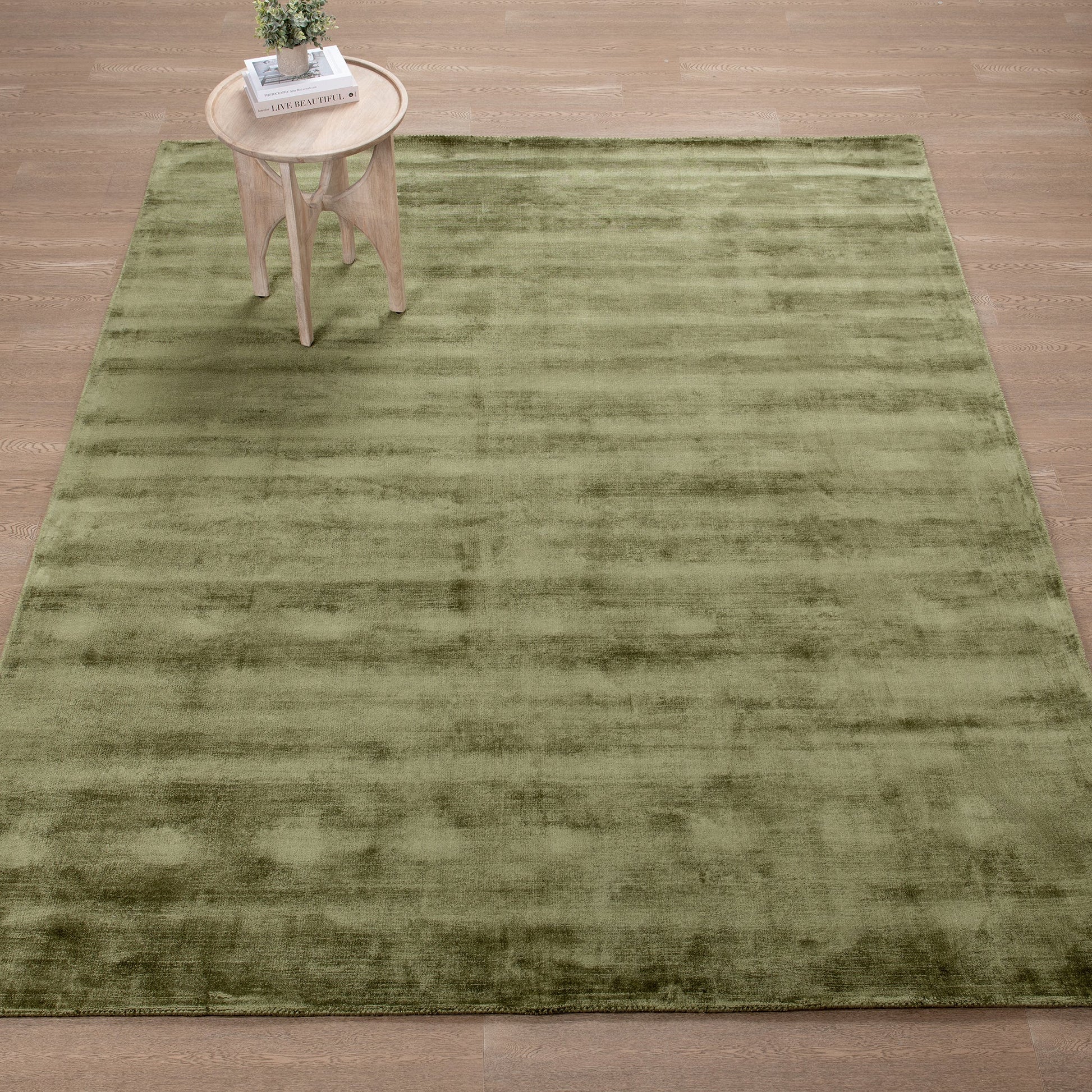 Berlin Distressed Rug - Olive Green - 1x1