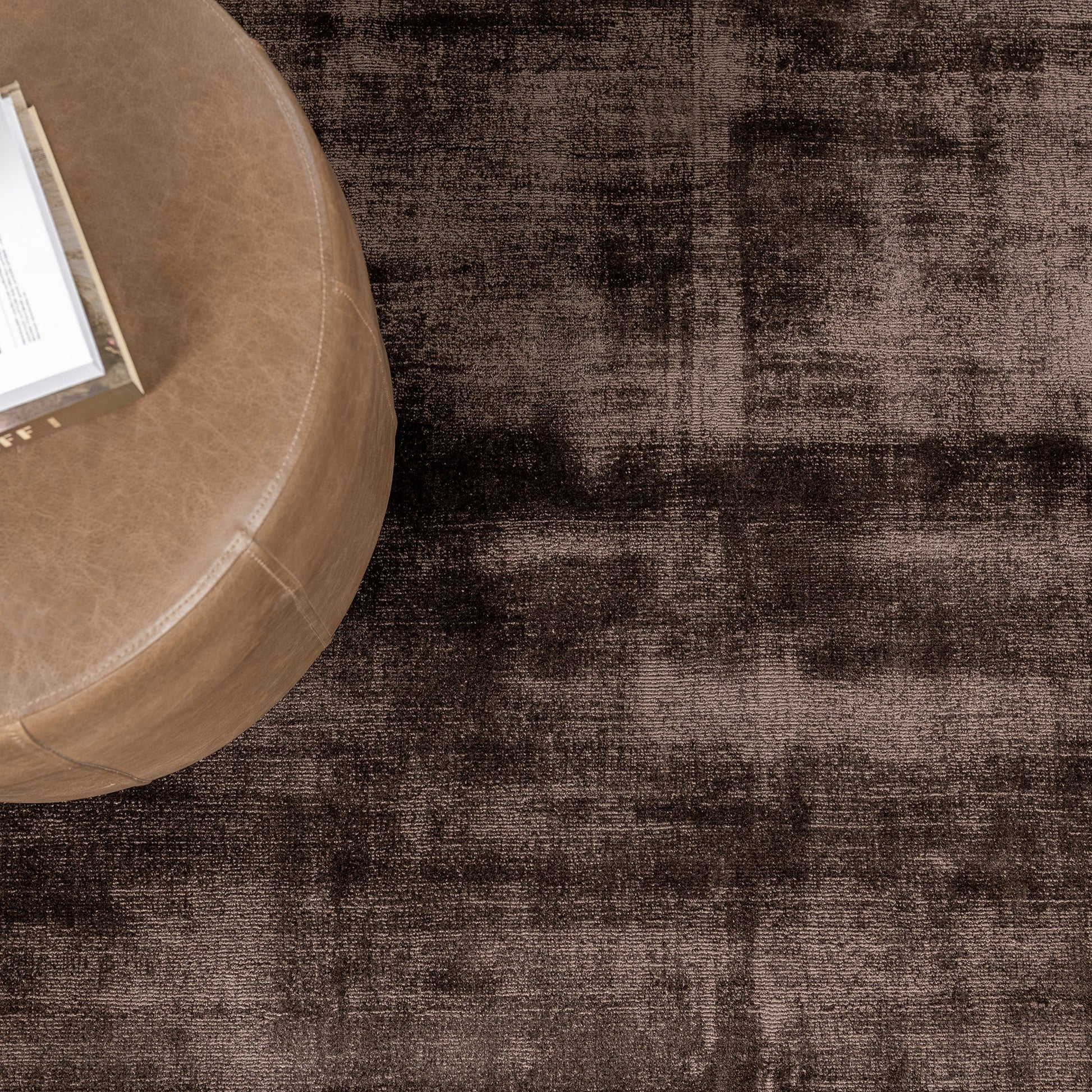 Berlin Distressed Rug - Ganache Brown - 1x1