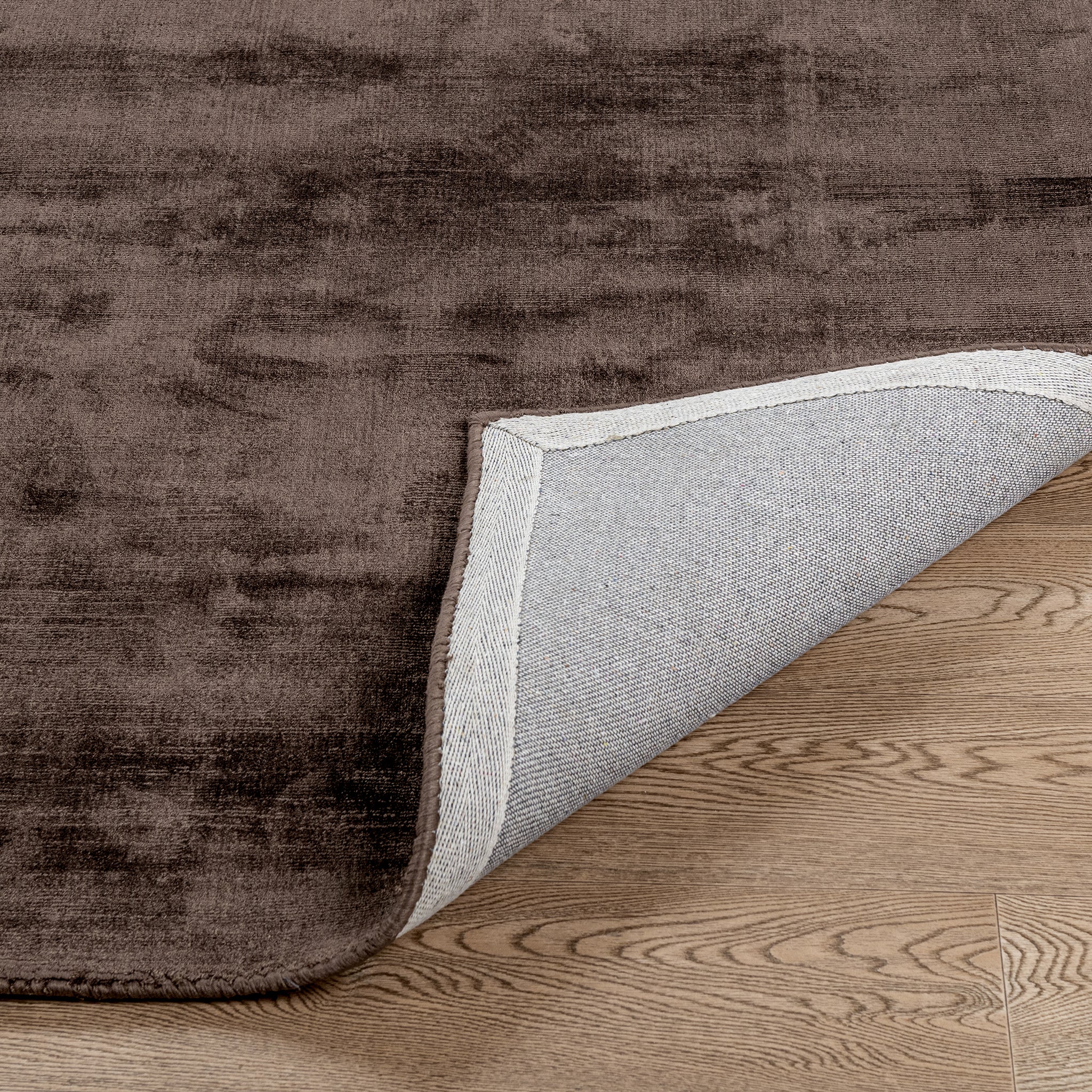 Berlin Distressed Rug - Ganache Brown - 1x1