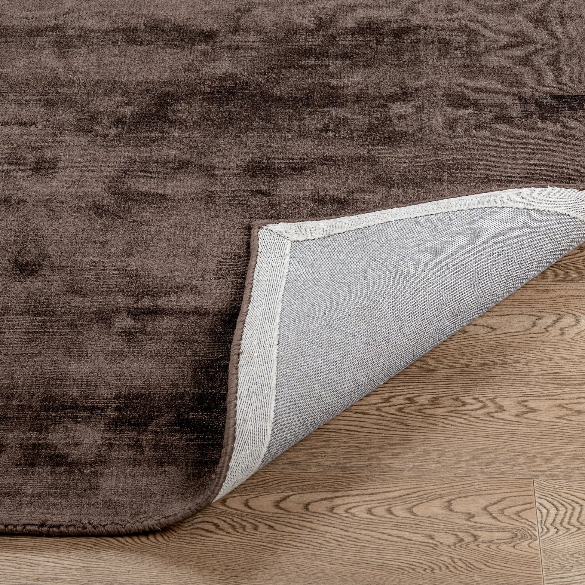 Berlin Distressed Rug - Ganache Brown - 1x1