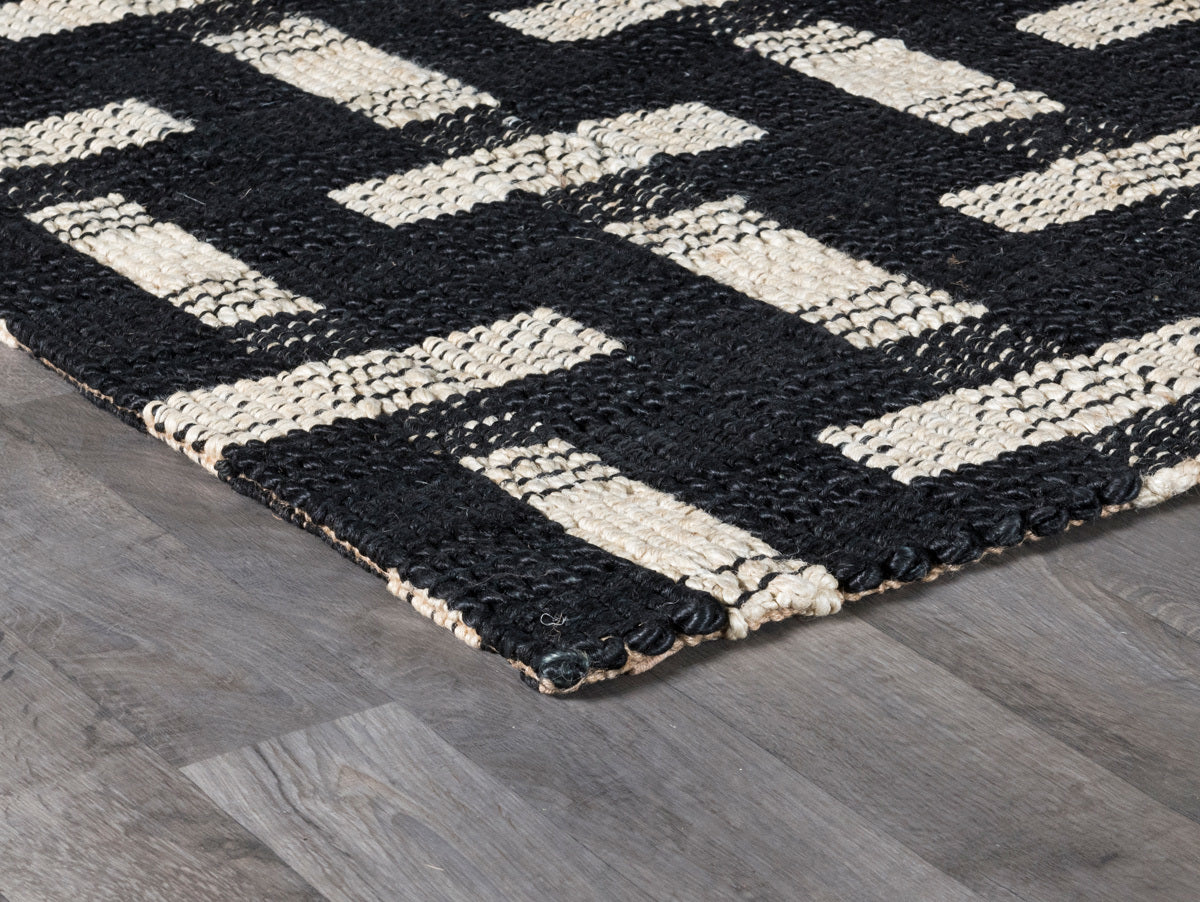 Preston Rug - Black/Ivory - 2'x3'