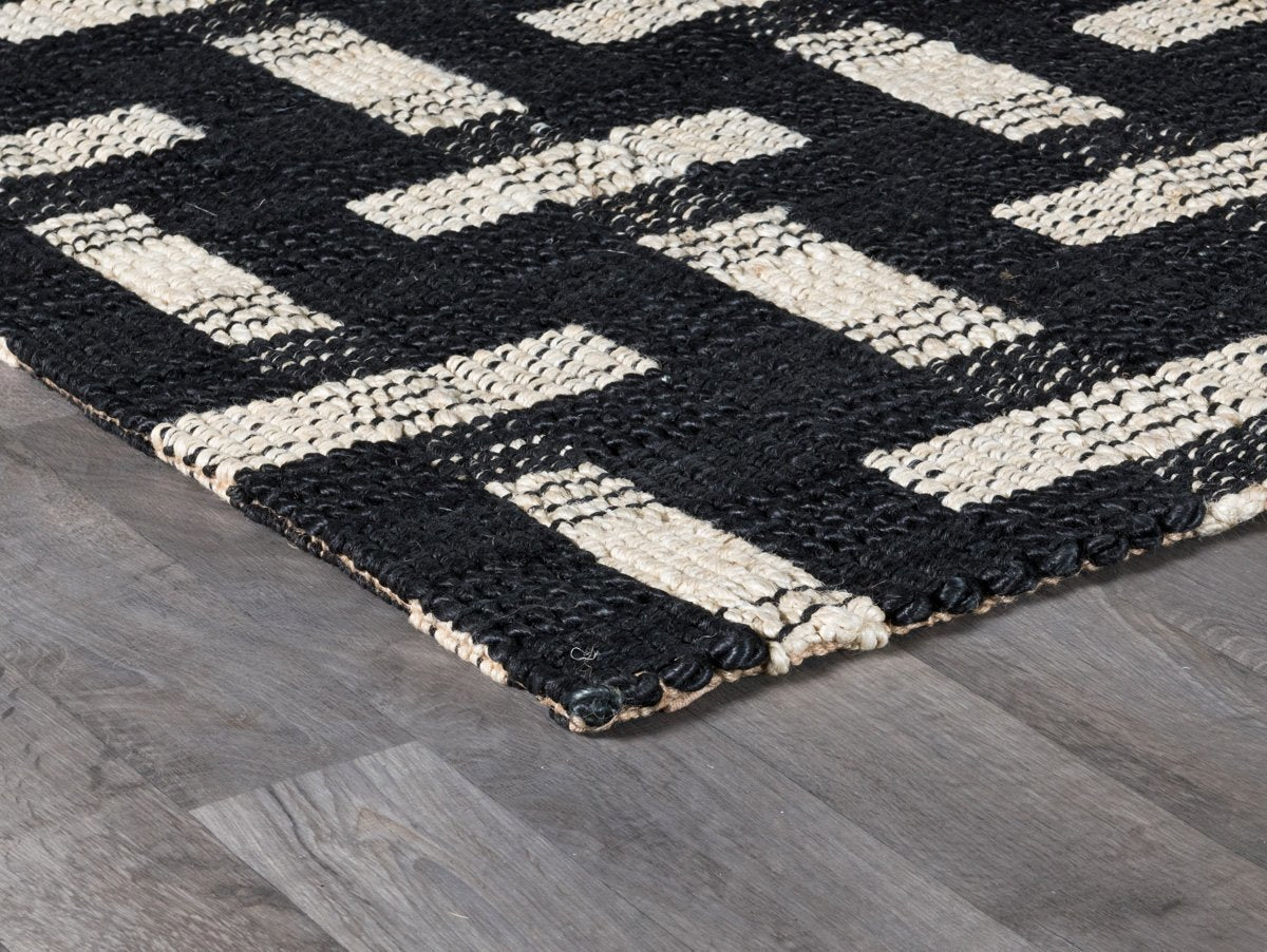 Preston Rug - Black/Ivory - 2'x3'