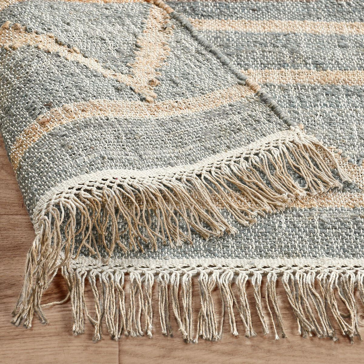 Kingston Distressed Rug - Spa Blue - 2.6'x8'