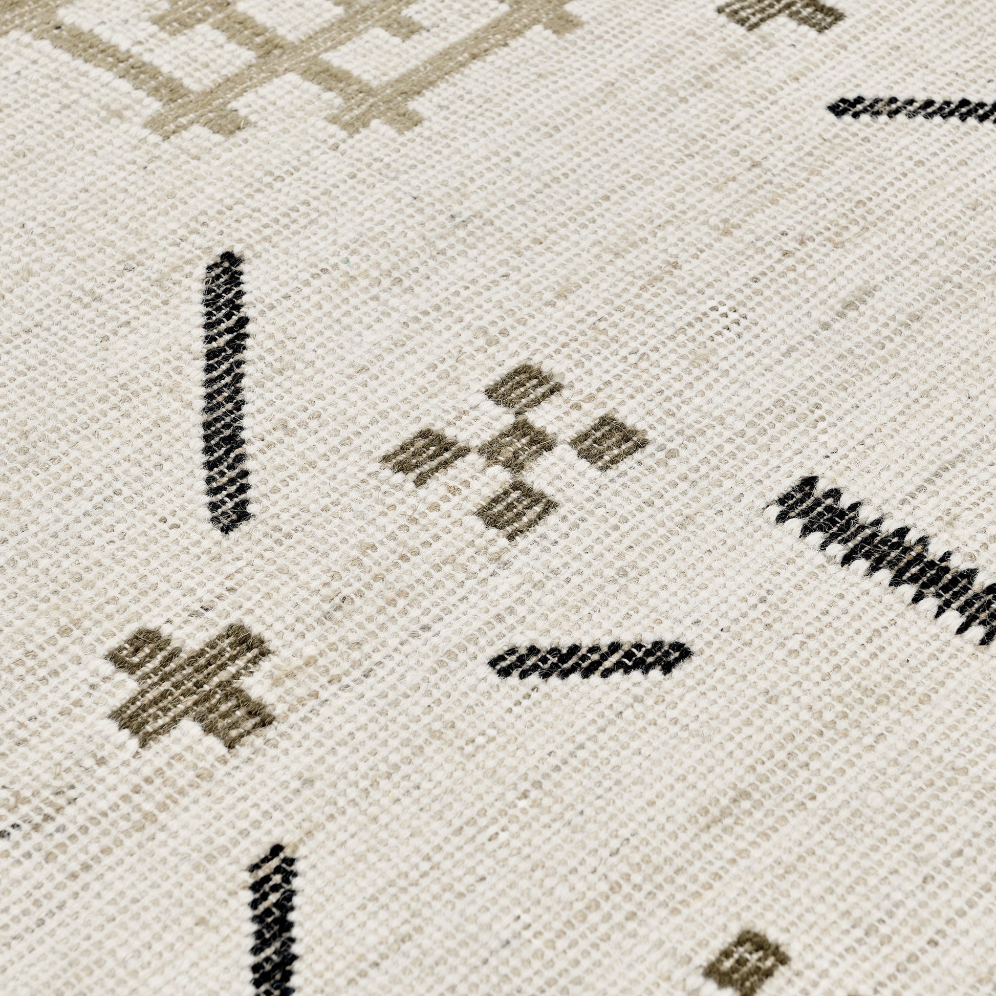 Belfast Caviar Rug - Ivory Multi - 2'x3'