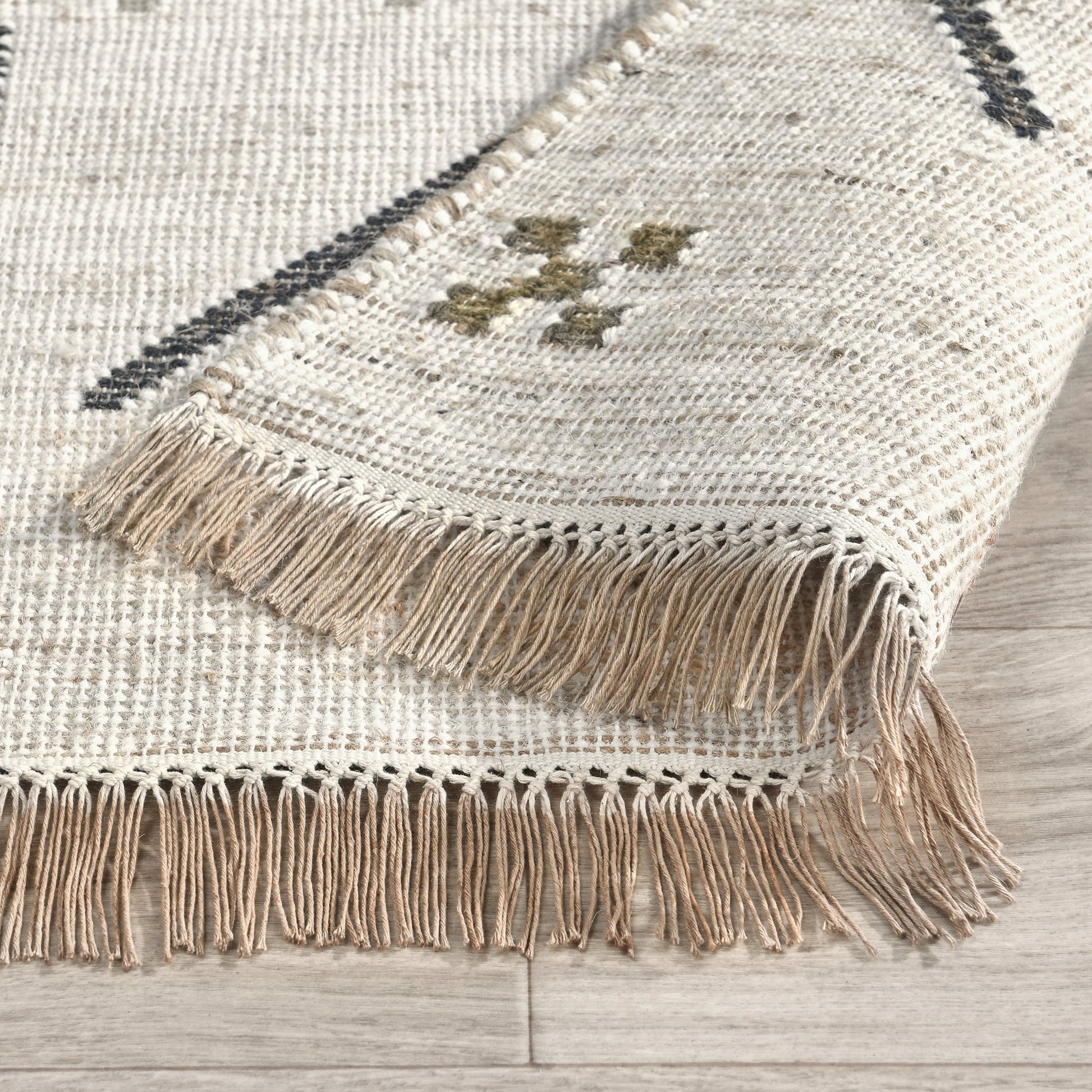 Belfast Caviar Rug - Ivory Multi - 2'x3'
