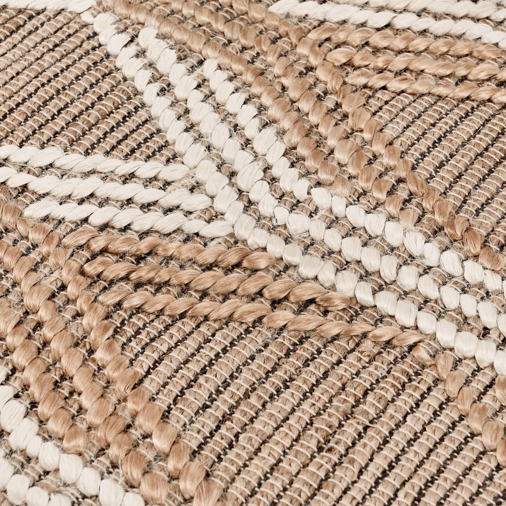 Sylmar Rug - Natural/Ivory - 2'x3'