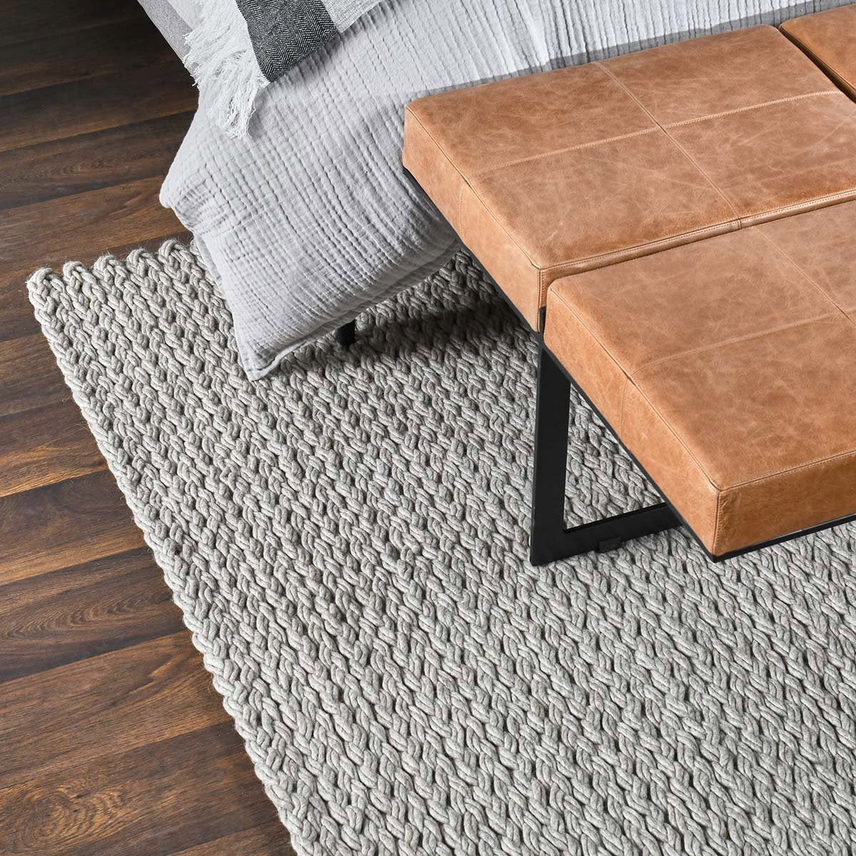 Oxnard Wool Rug - Gray - 2'x3'