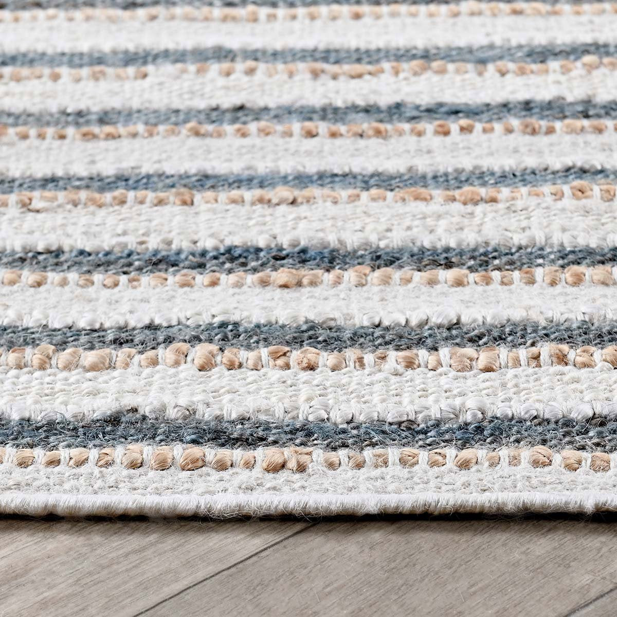 Del Mar Rug - Ivory/Aqua - 2'x3'