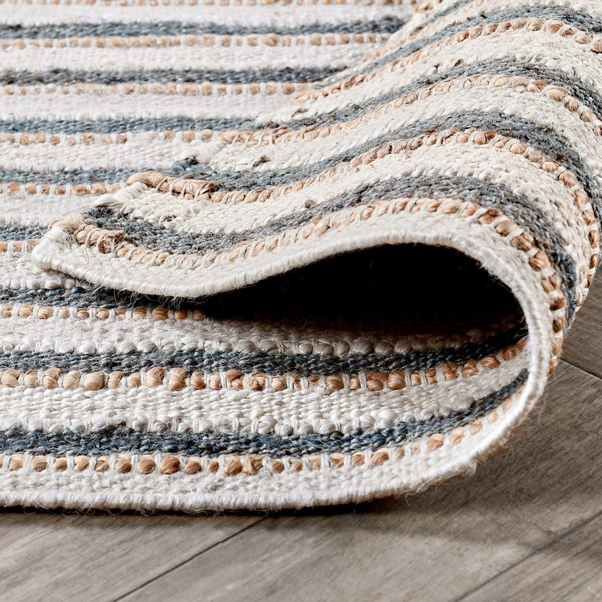 Del Mar Rug - Ivory/Aqua - 2'x3'