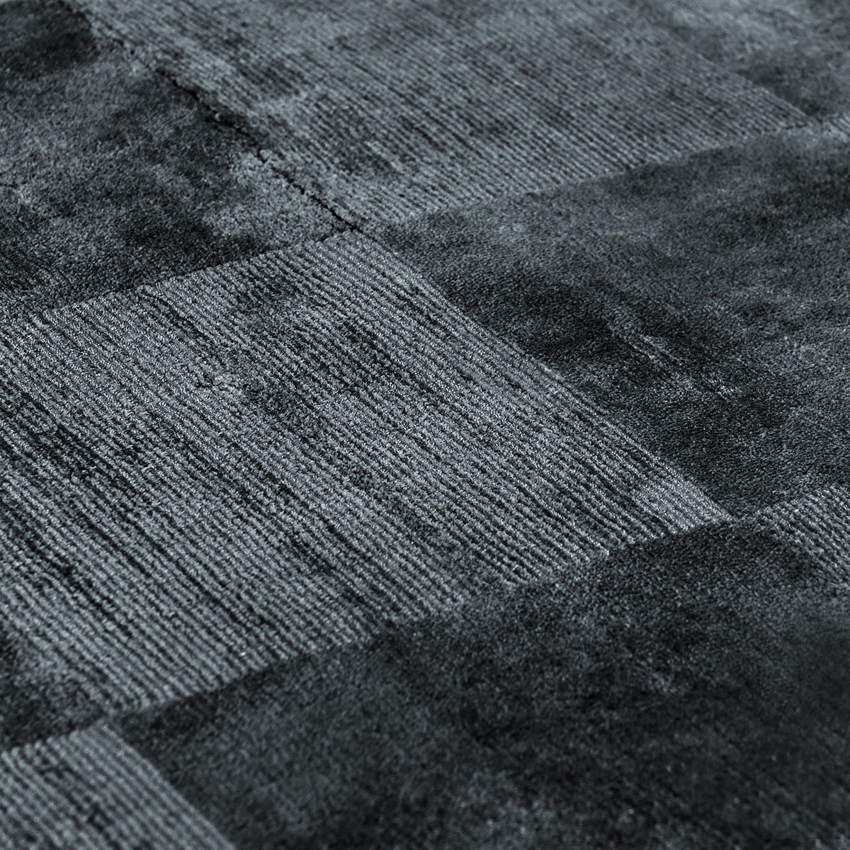 Berlin Check Rug - Ink Blue - 2'x3'