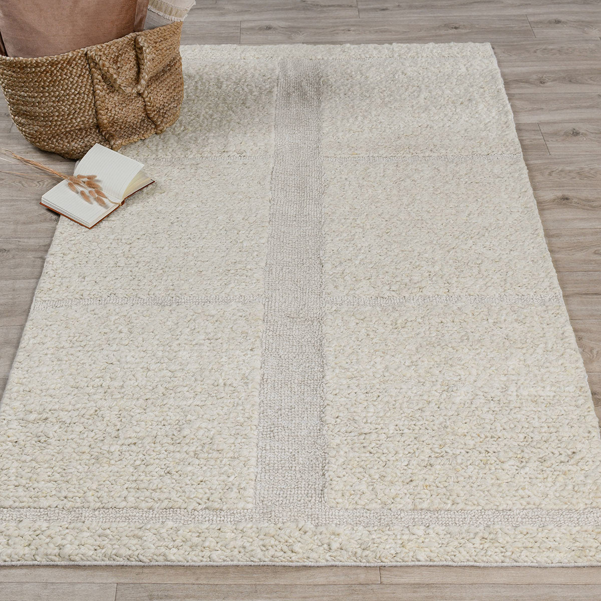Sinclair Wool Rug - Ivory - 2'x3'