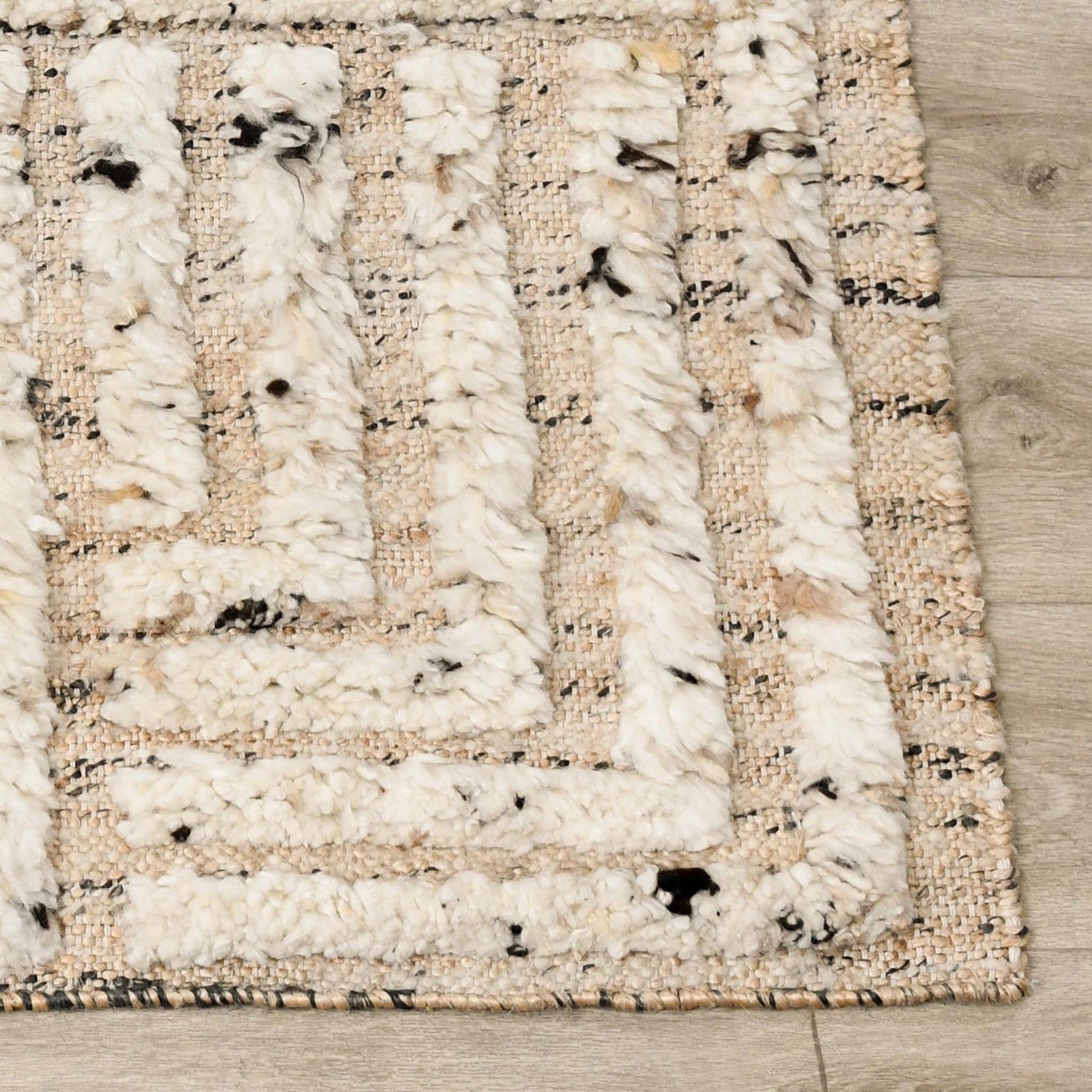 Tuku Rug - Natural/Ivory - 2'x3'