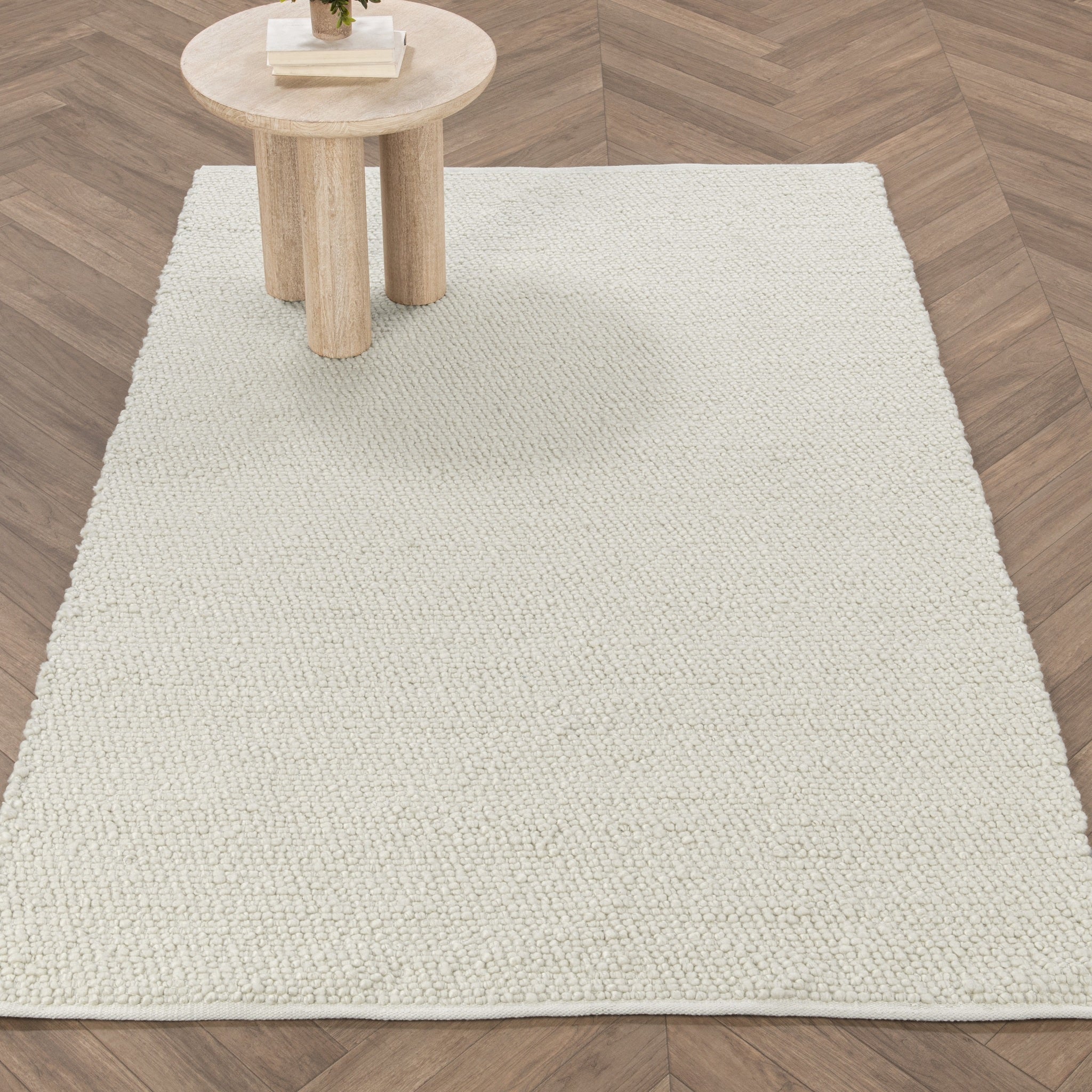 Performance Petaluma Rug - Ivory - 2'x3'